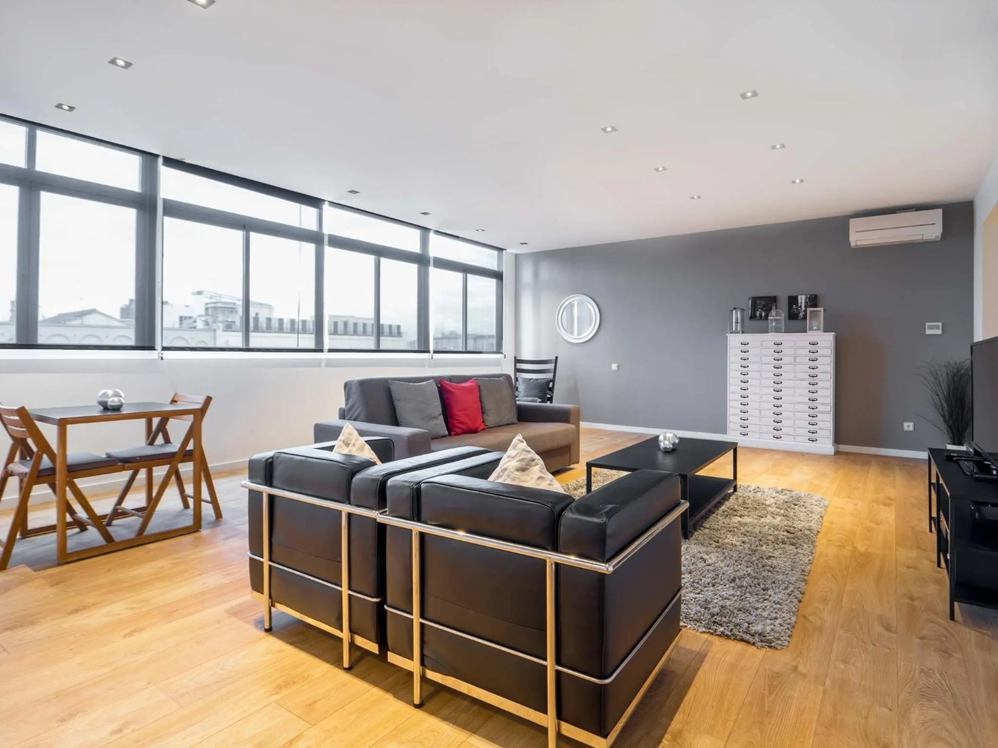 TV and multimedia in Rent Top Apartments Rambla Catalunya