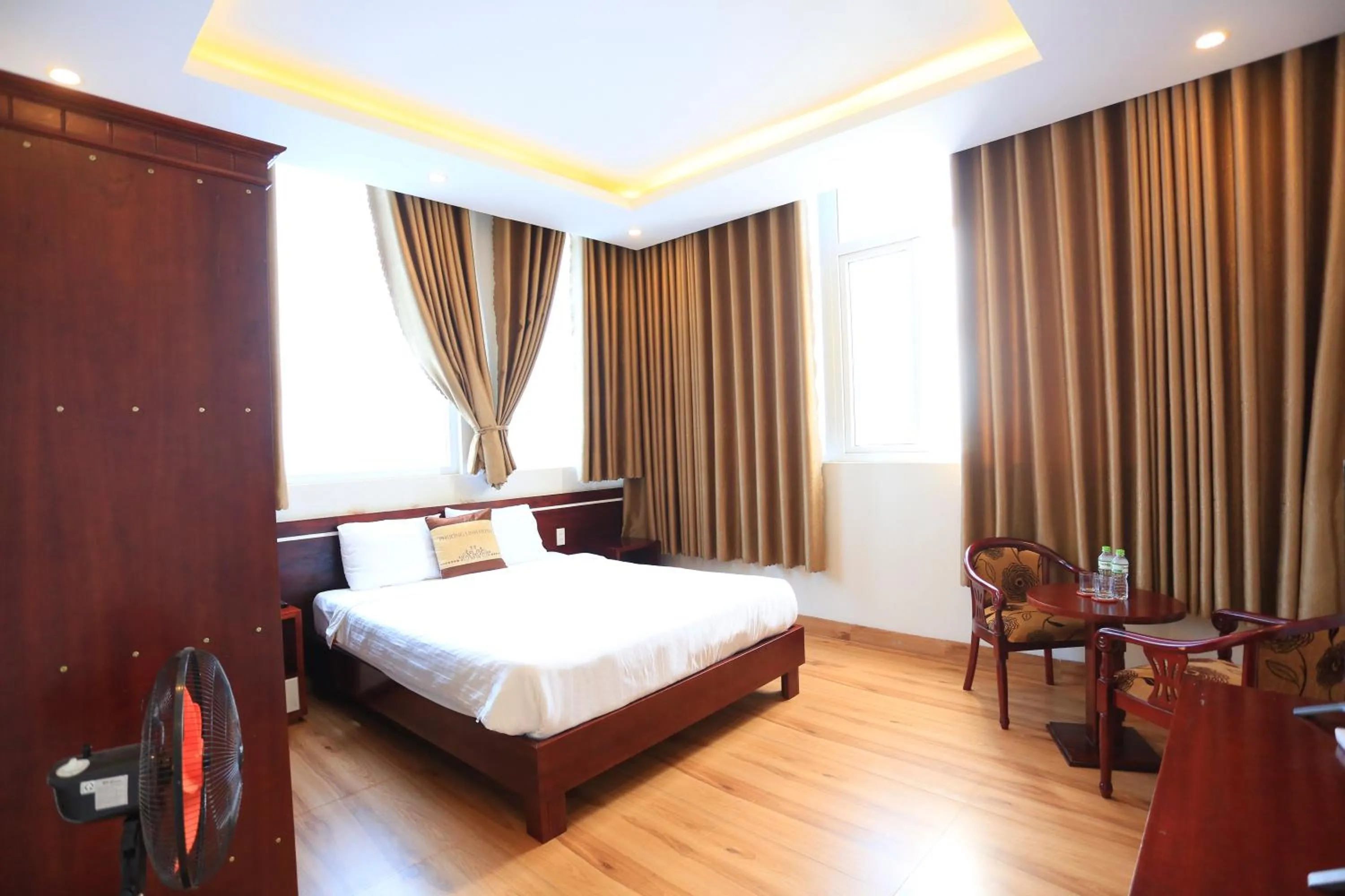 Bed in Phuong Linh Hotel