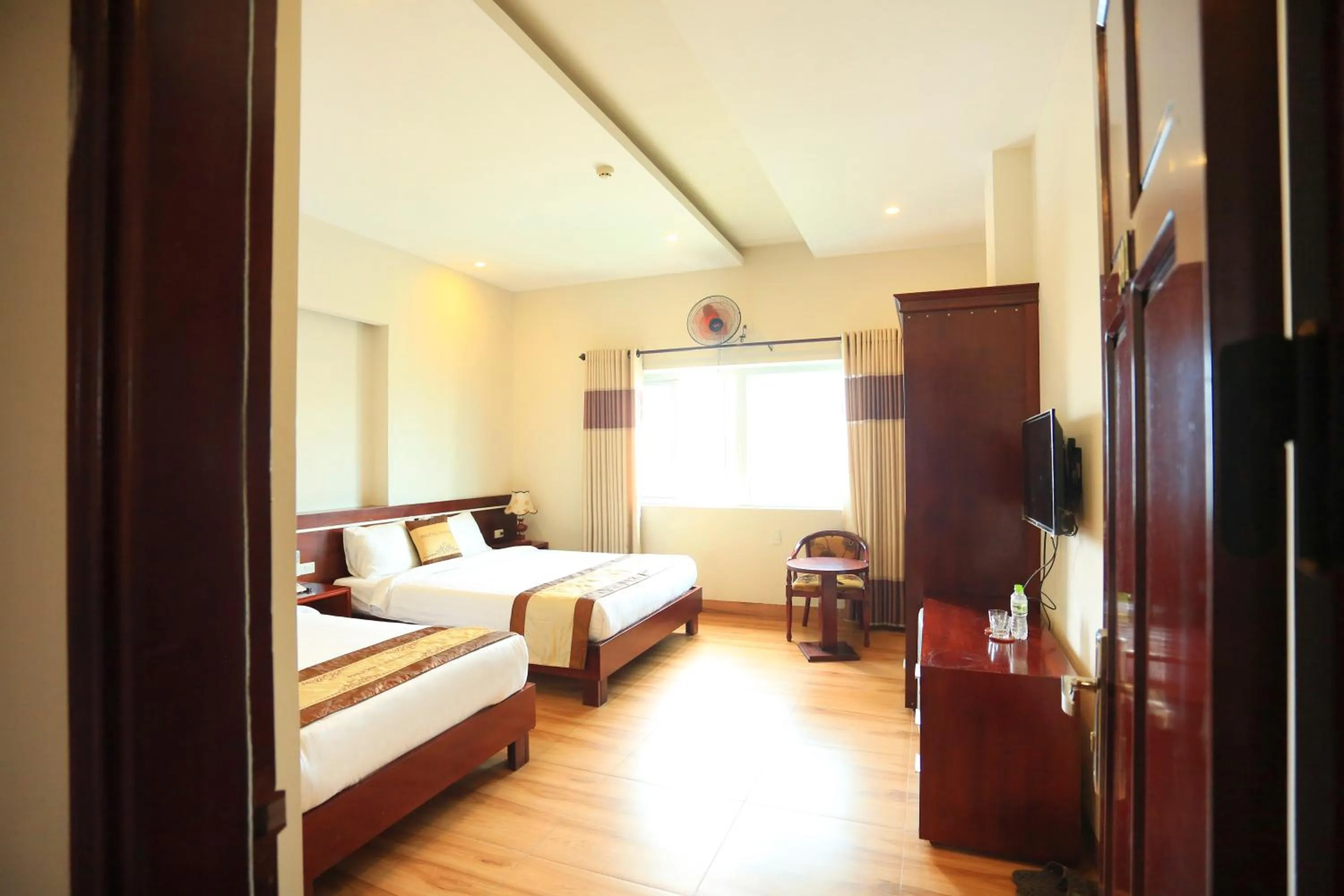 Bed in Phuong Linh Hotel