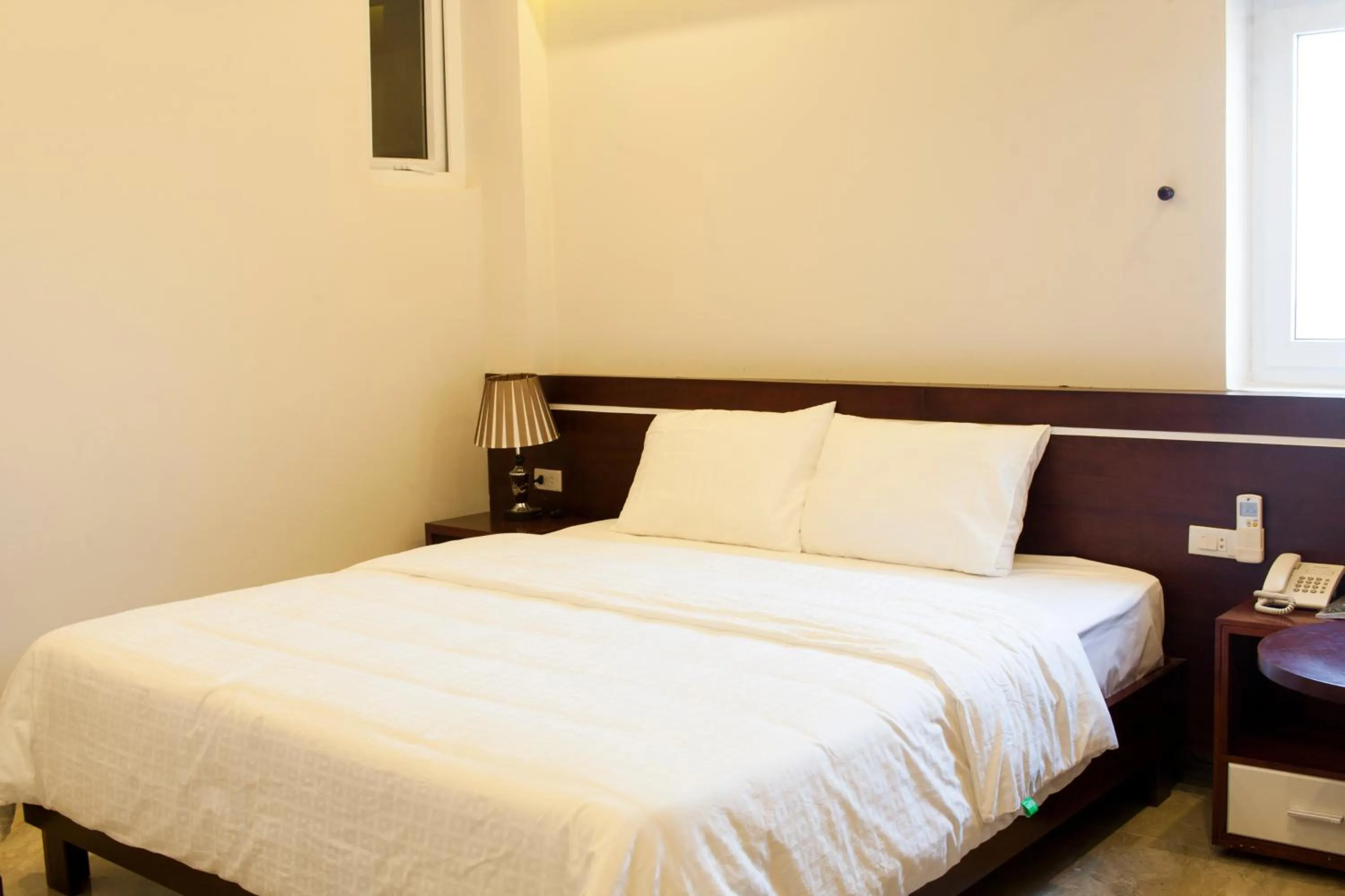 Sea view, Bed in Phuong Linh Hotel