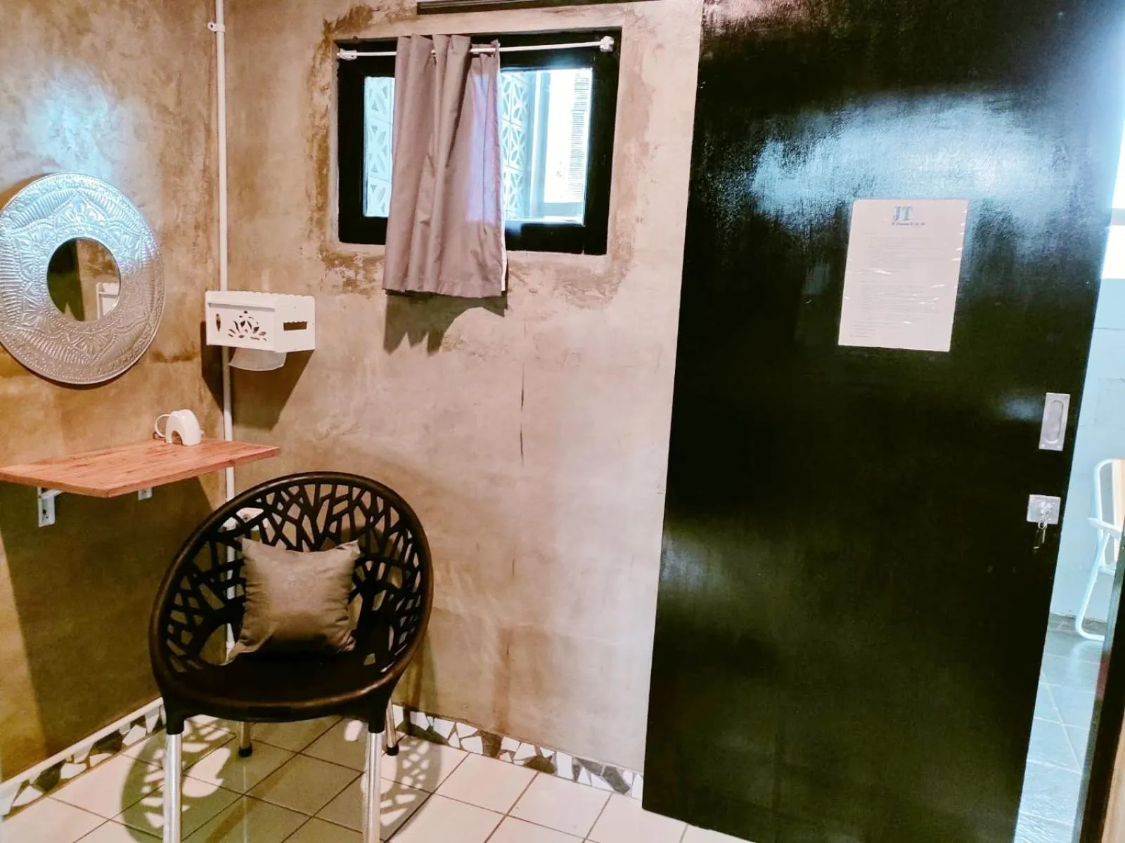 Jeng Tini Guest House