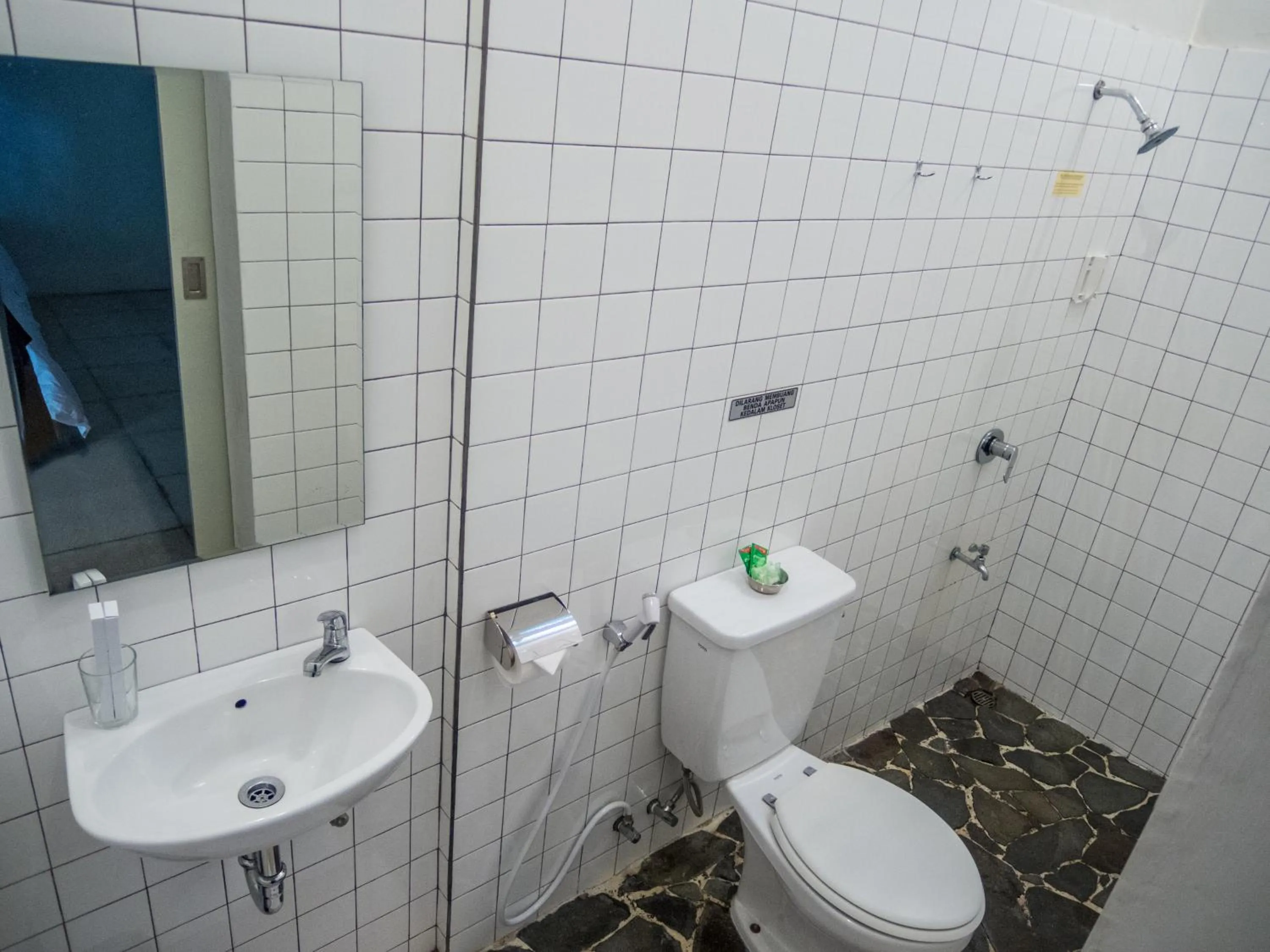 Jeng Tini Guest House