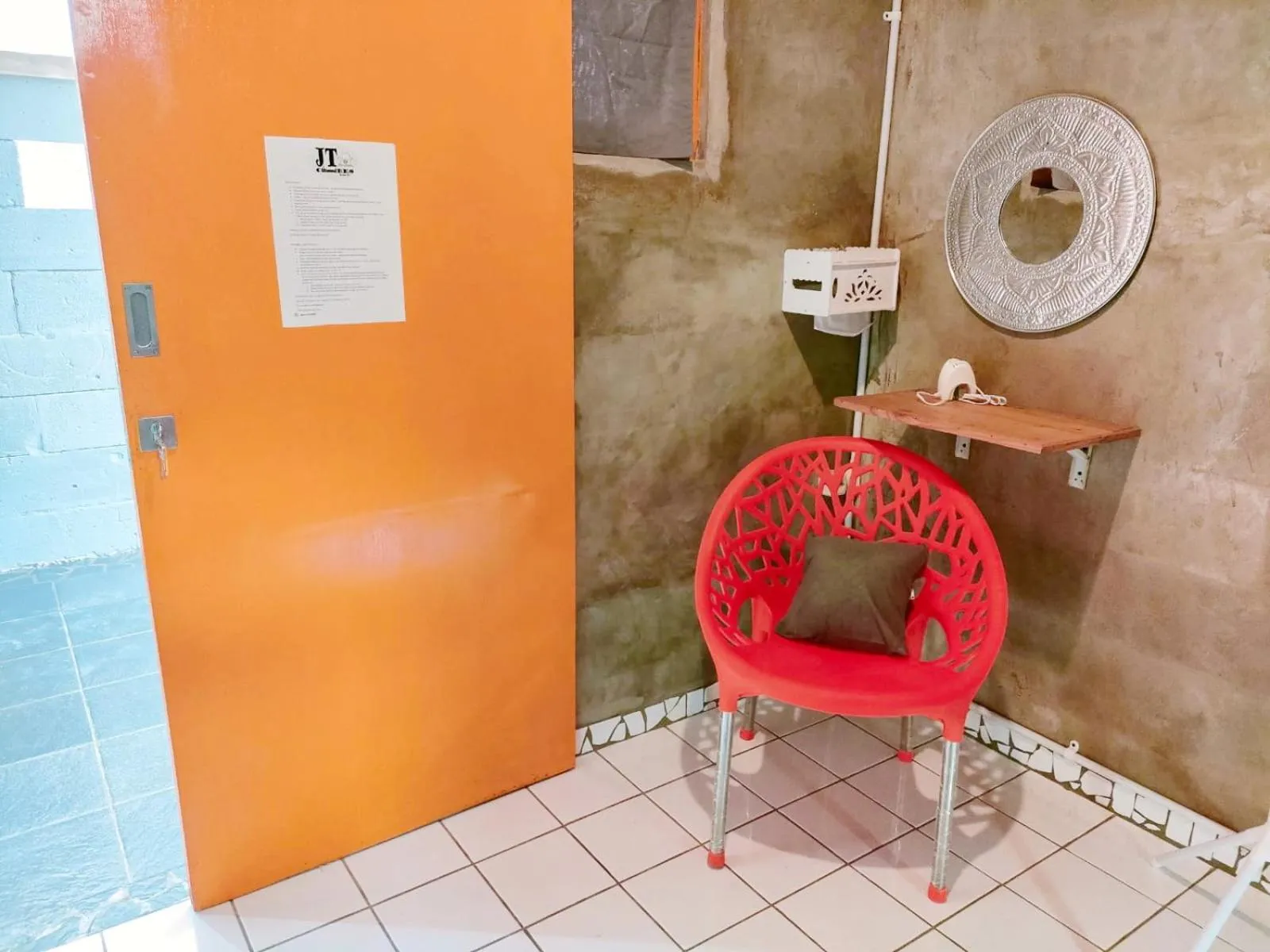 Jeng Tini Guest House