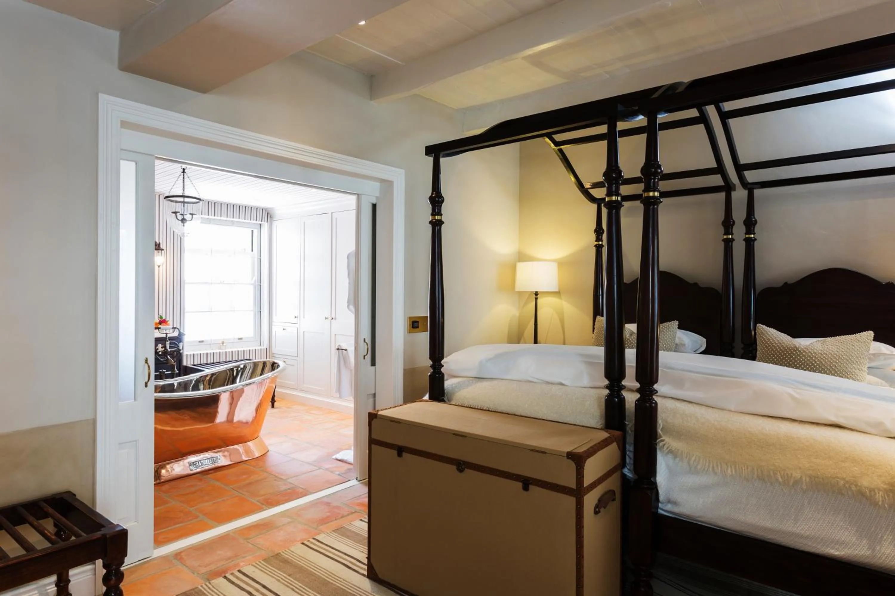 Bathroom, Bed in Akademie Street Boutique Hotel