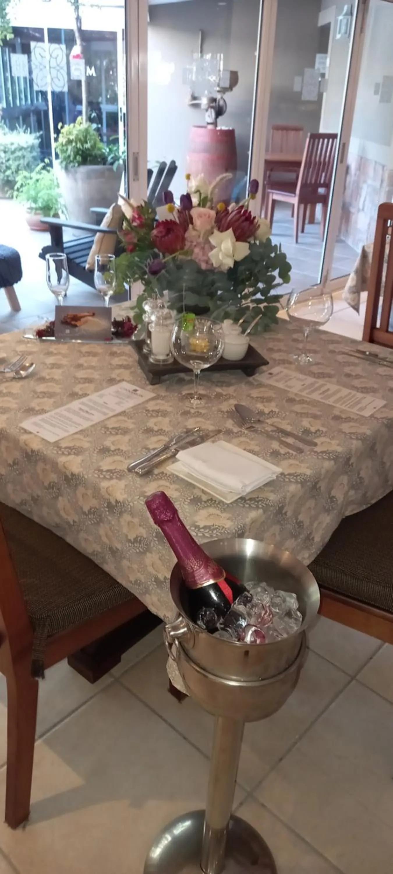 Food and drinks in Cinnamon Boutique Guest House