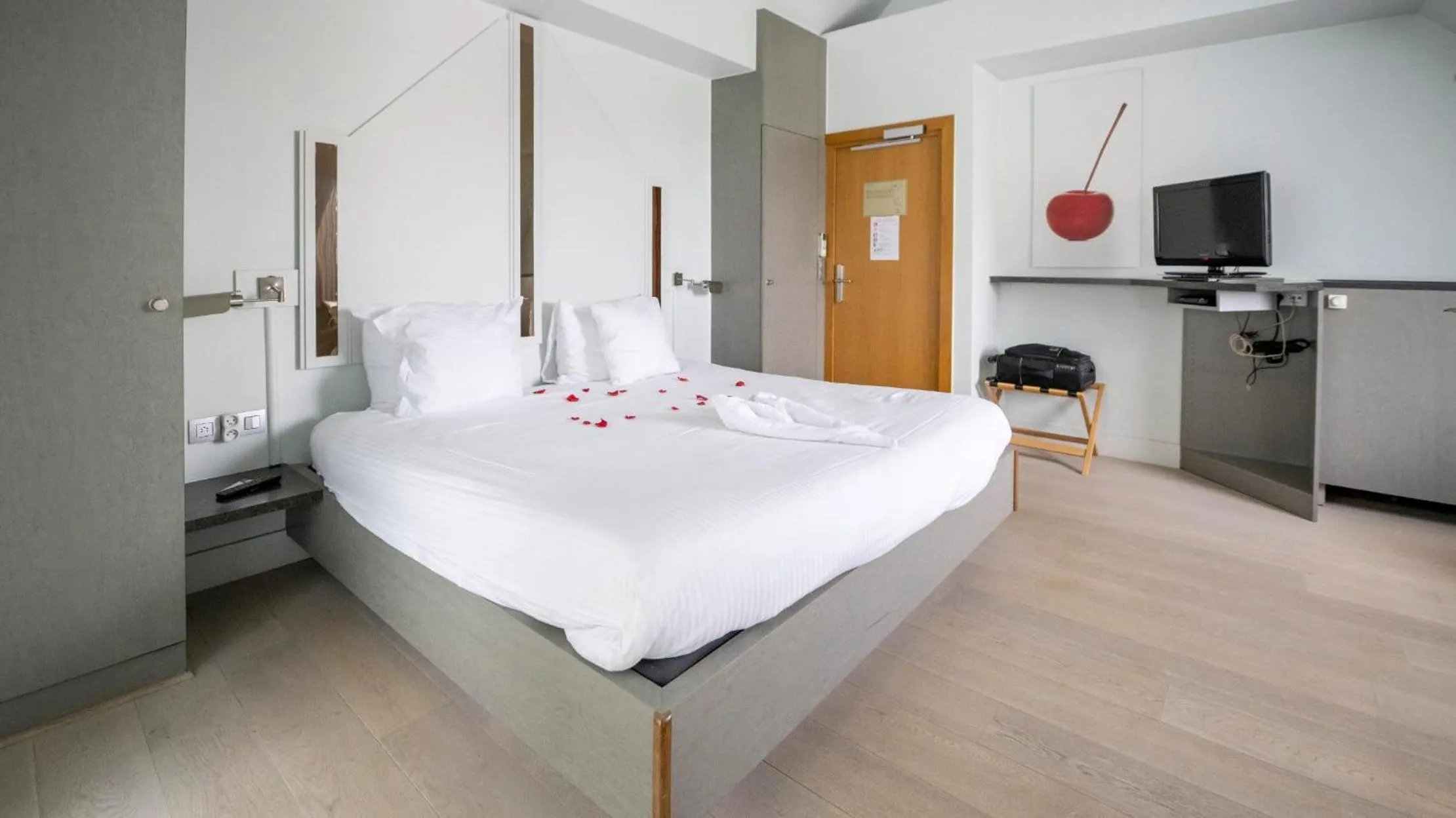 Bedroom, Bed in Hostellerie Klokhof