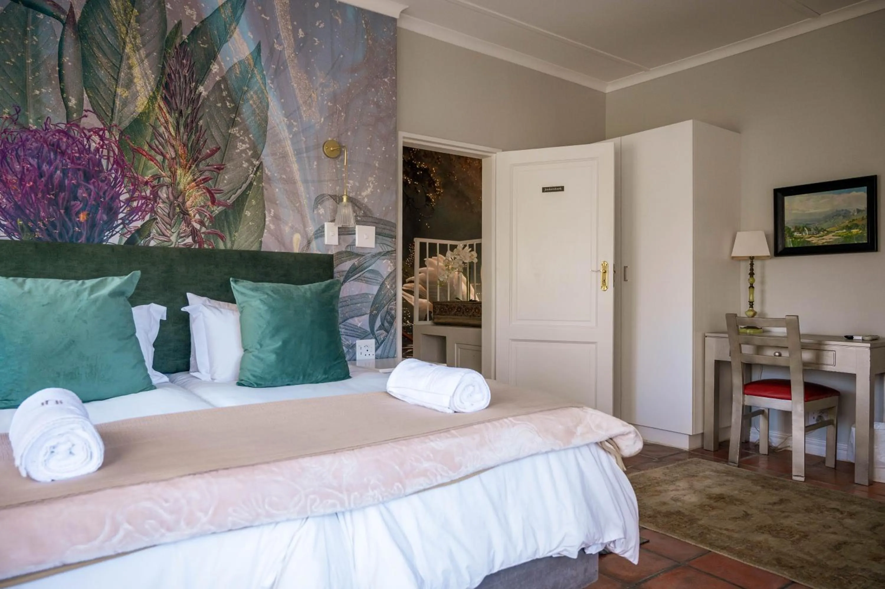 Bed in Rozenburg Guest House