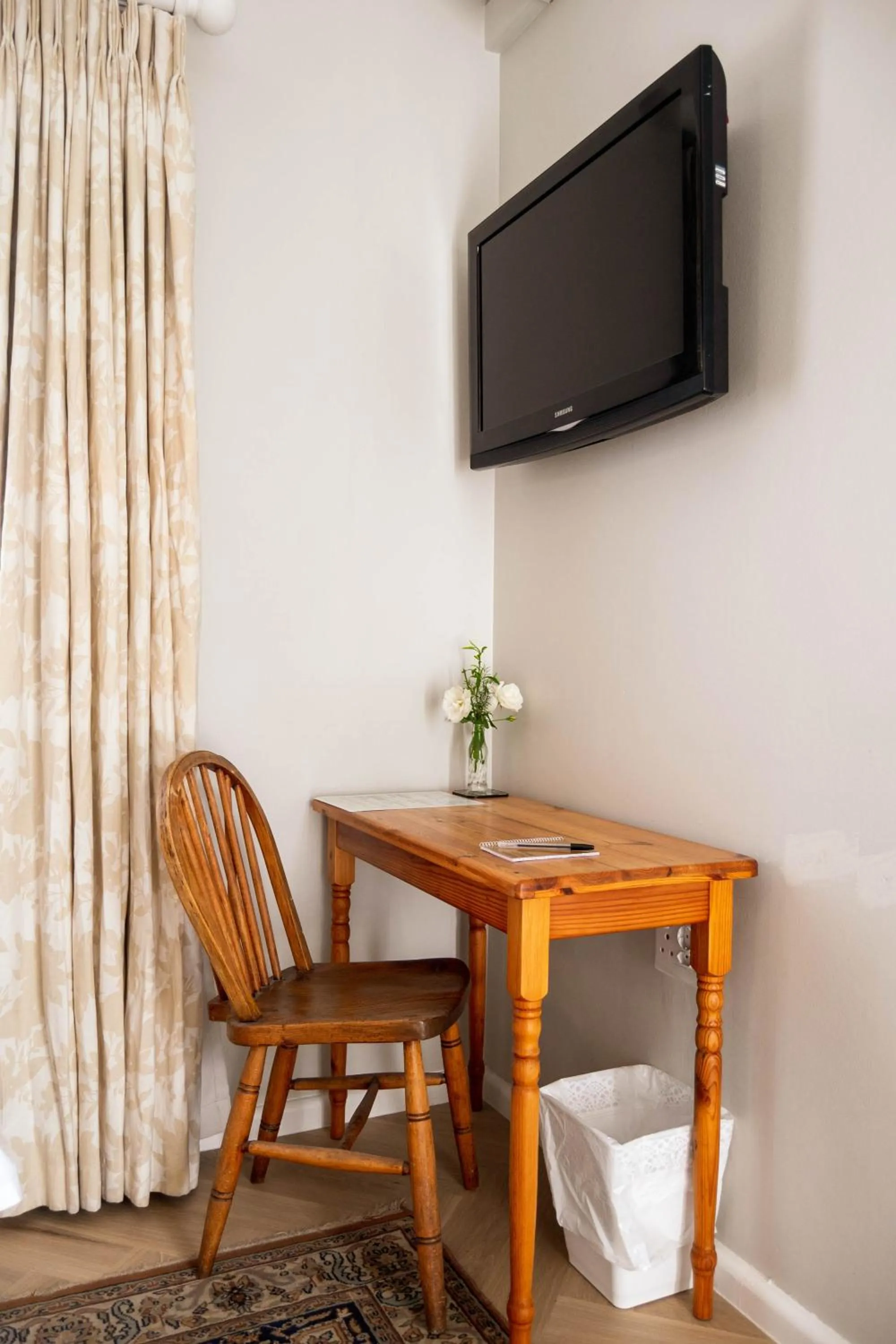 TV and multimedia in Rozenburg Guest House