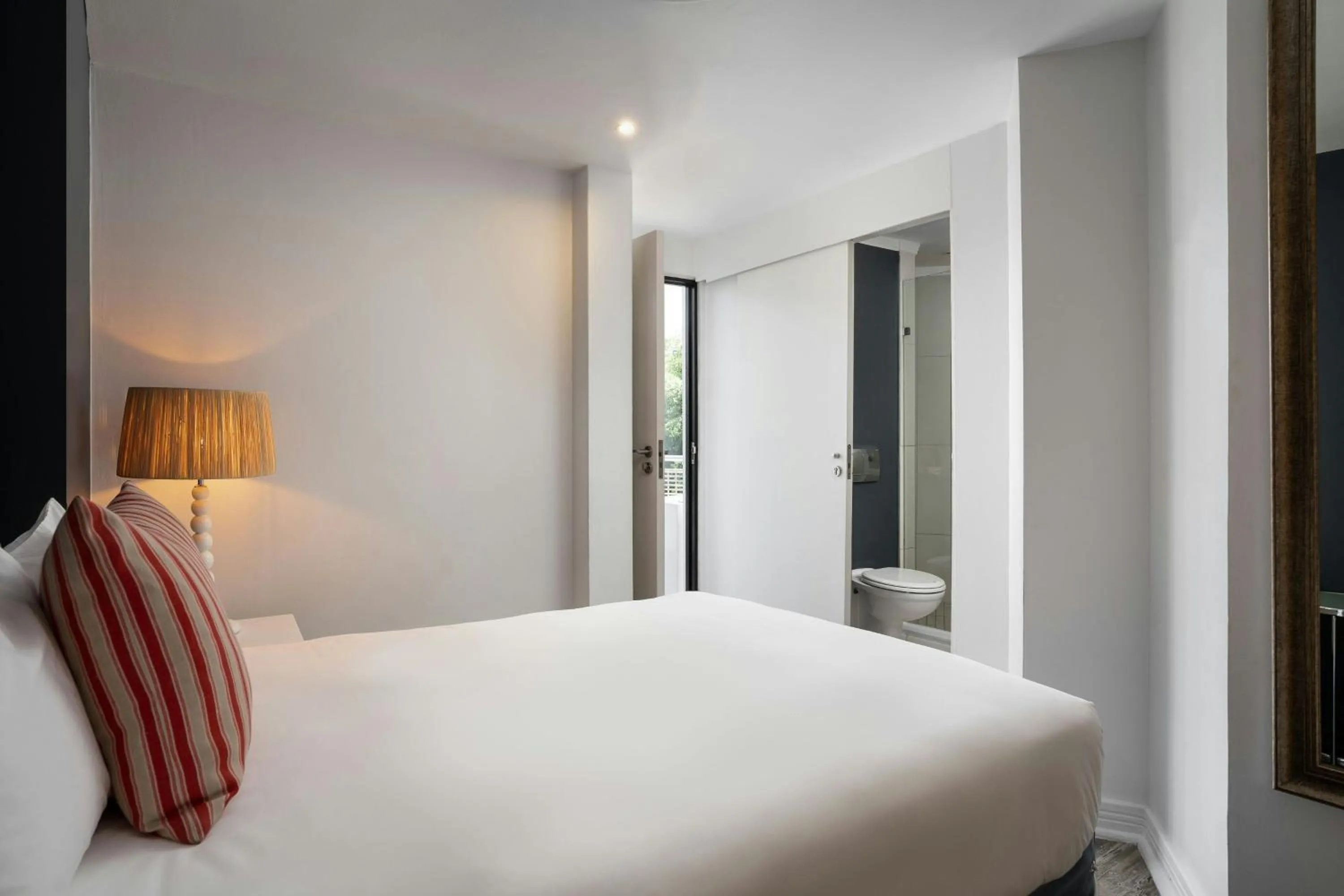 Bedroom, Bed in Protea Hotel Fire & Ice! by Marriott Durban Umhlanga Ridge