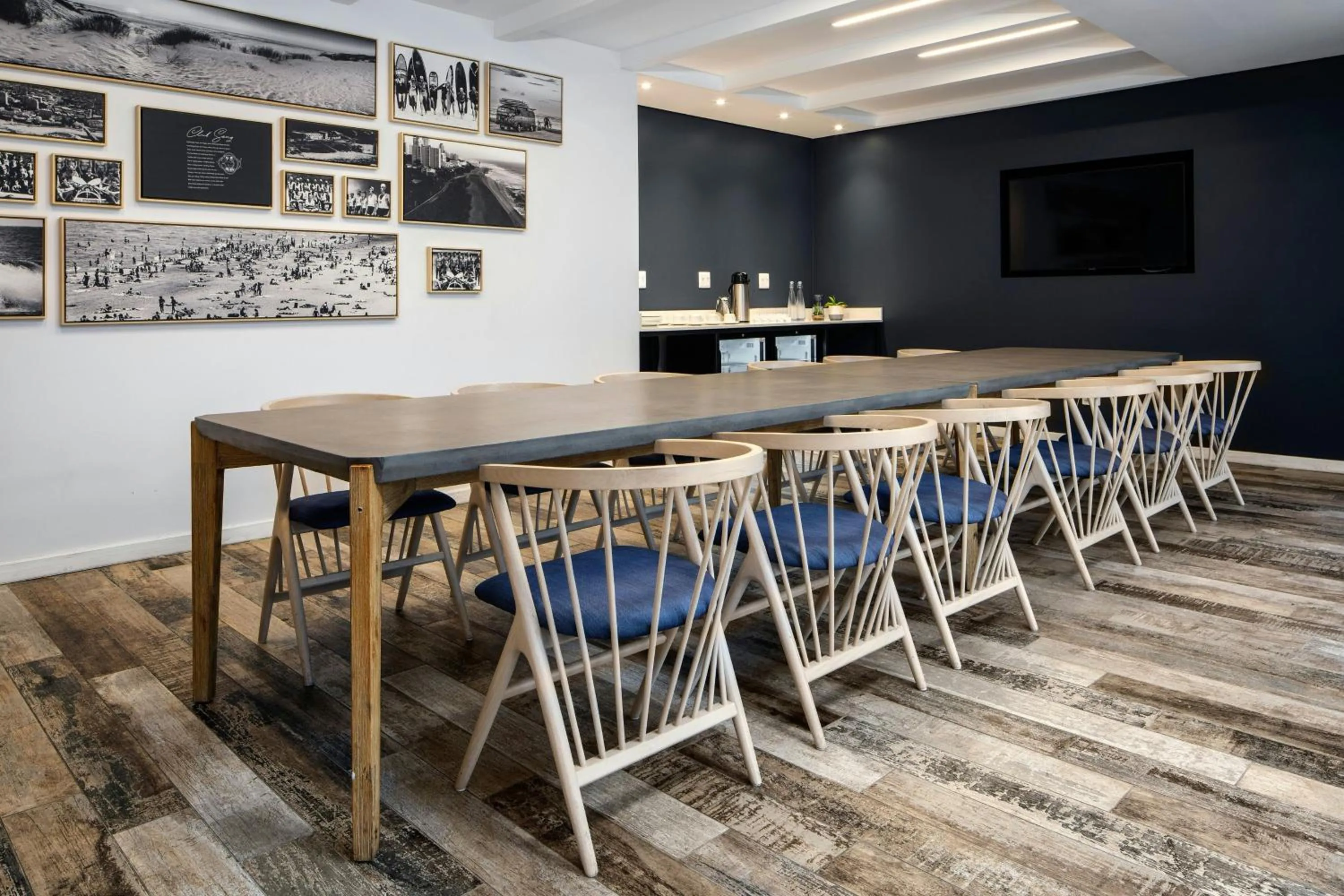 Meeting/conference room in Protea Hotel Fire & Ice! by Marriott Durban Umhlanga Ridge