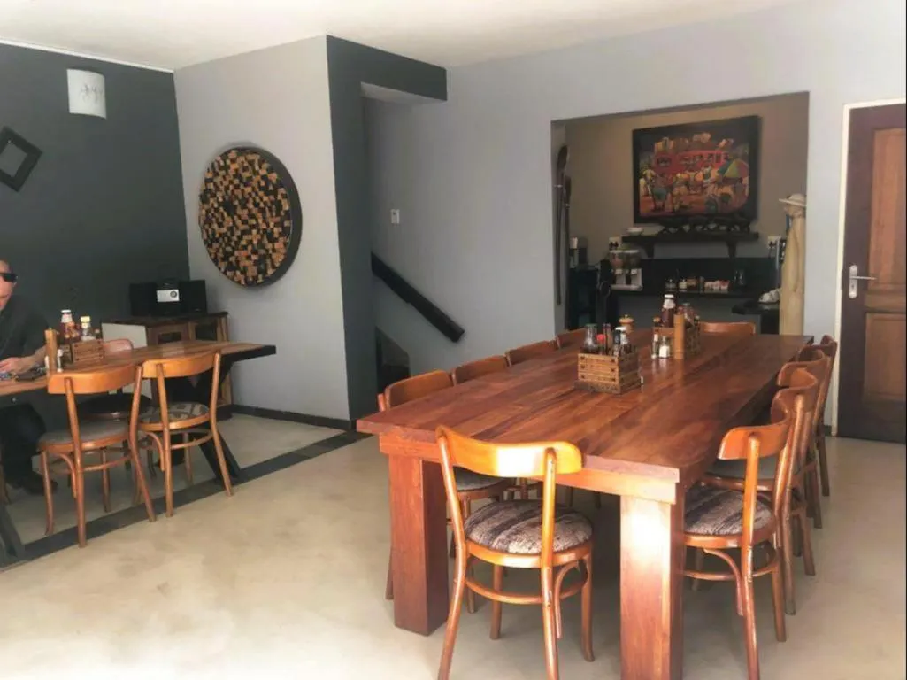 Dining area in Africa Footprints Lodge Kempton Park