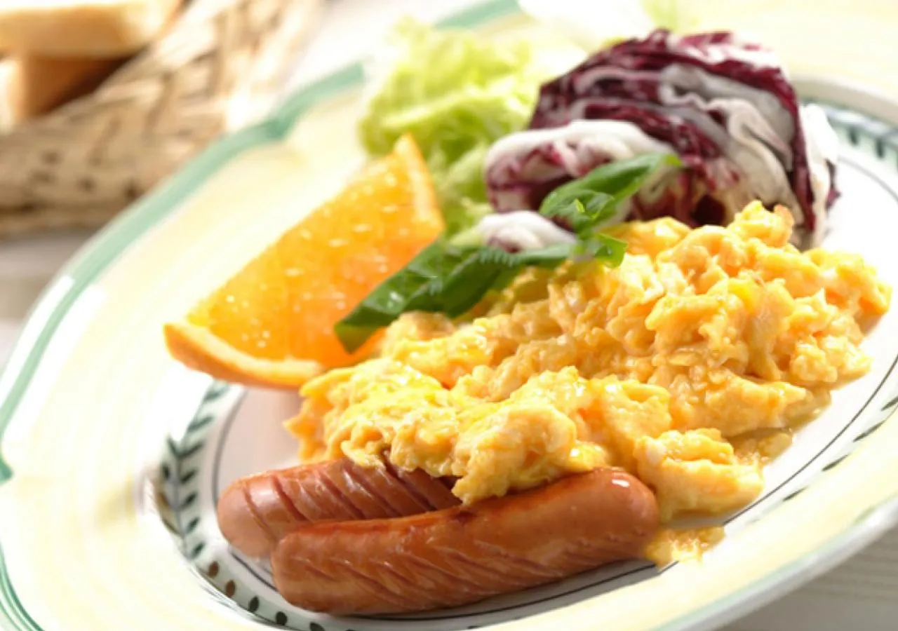 Buffet breakfast in Harbor Hotel Kaigetsu