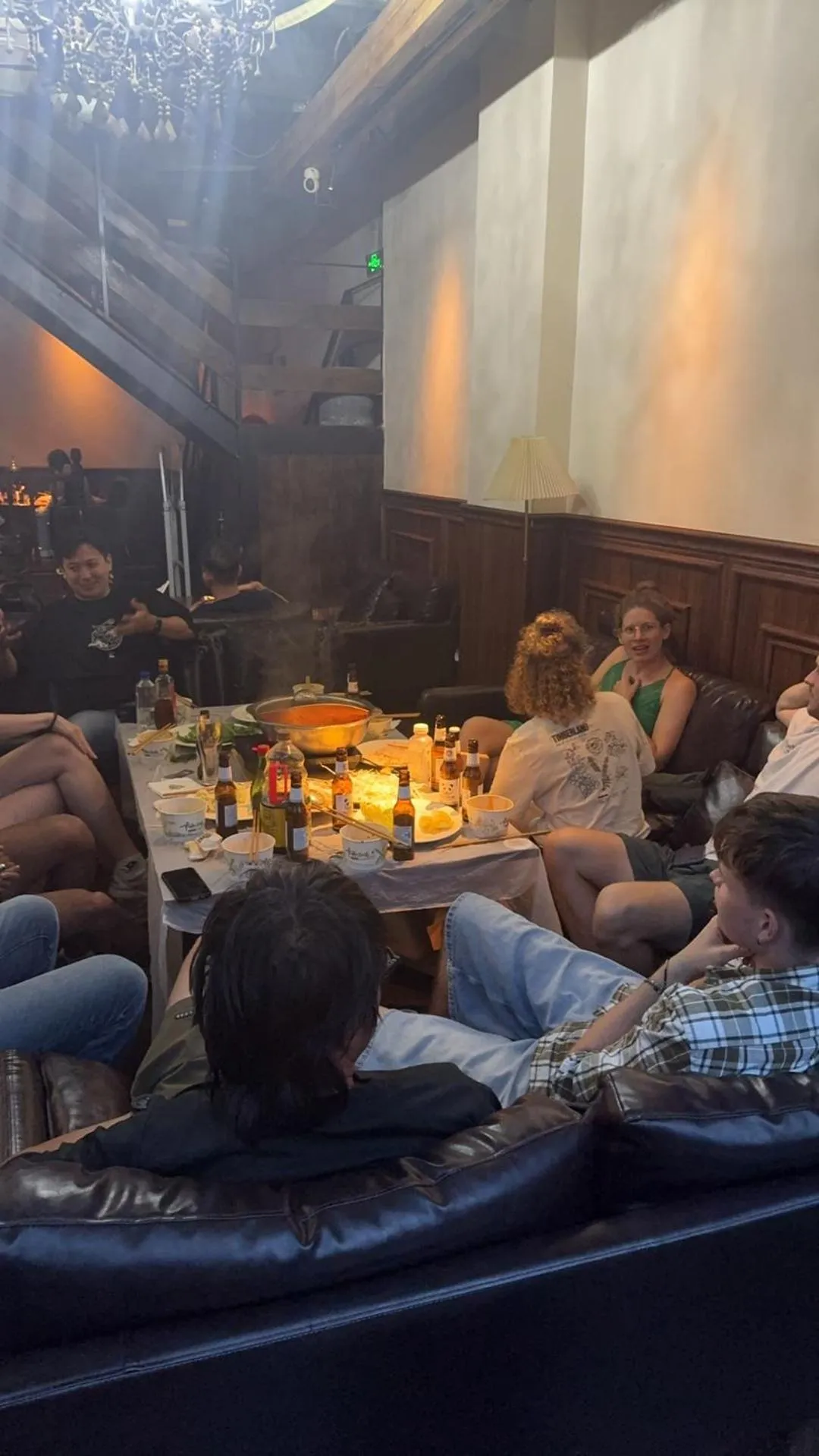 SONDERIA Lazybones Hostel- Wenshu Temple Side, Chill Hostel with All-Day Brunch, Travel Agency in English & Local Bar Vibes