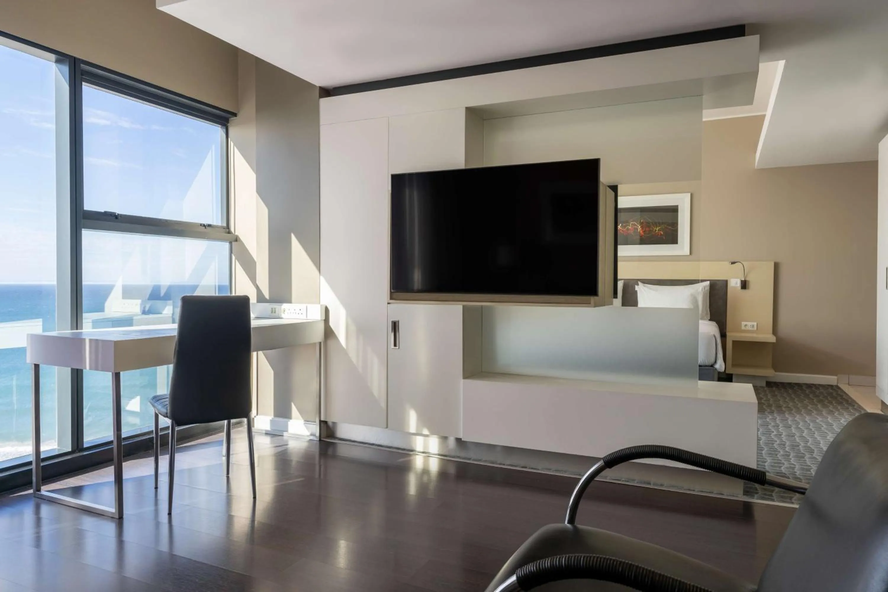 Photo of the whole room, Bed in Radisson Blu Hotel, Port Elizabeth