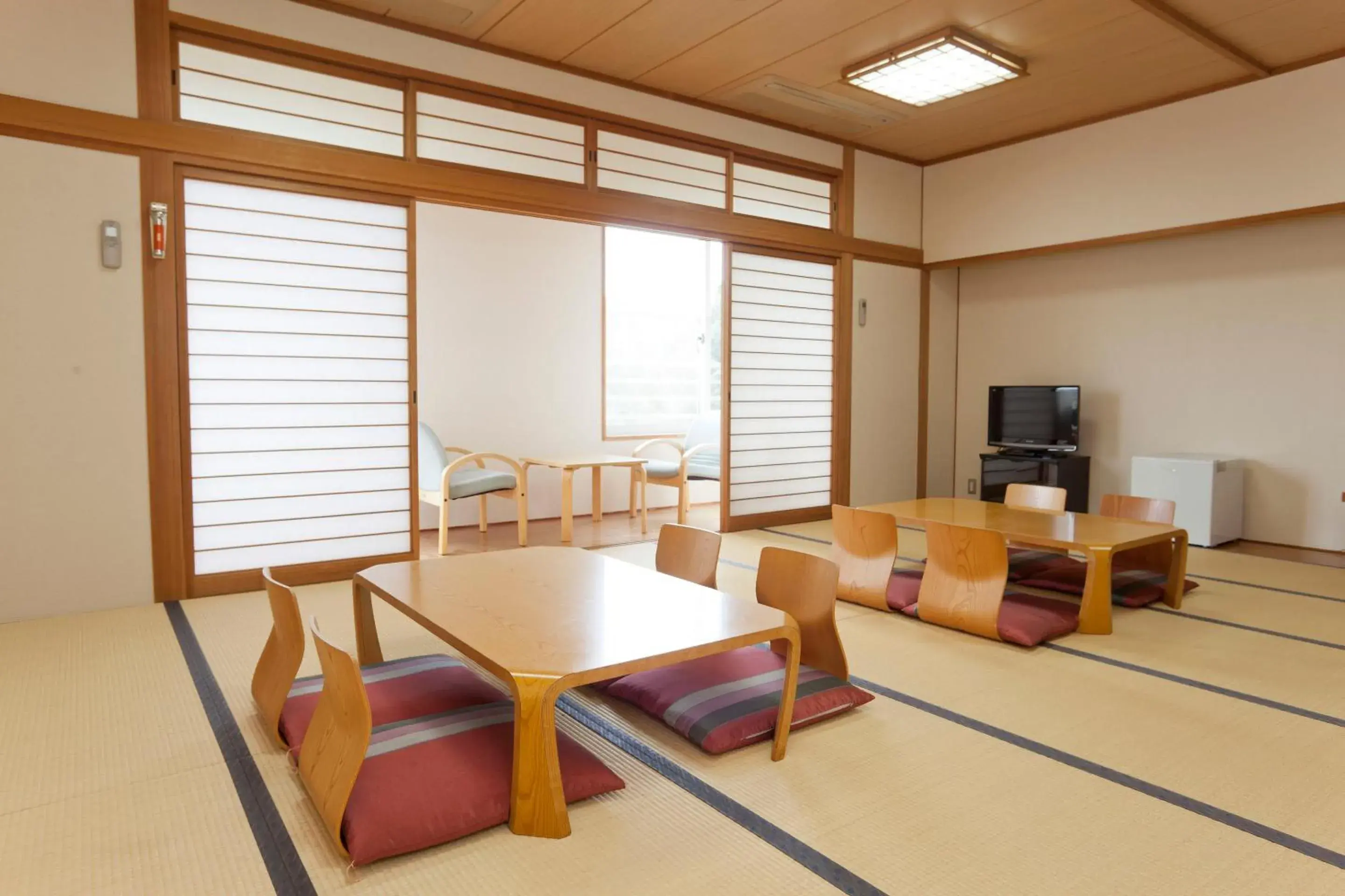 Japanese-Style Quadruple Room with Shared Bathroom - single occupancy - Non-Smoking in Sunrise Awaji Japanese-Style Quadruple Room with Shared Bathroom - single occupancy - Non-Smoking in Sunrise Awaji