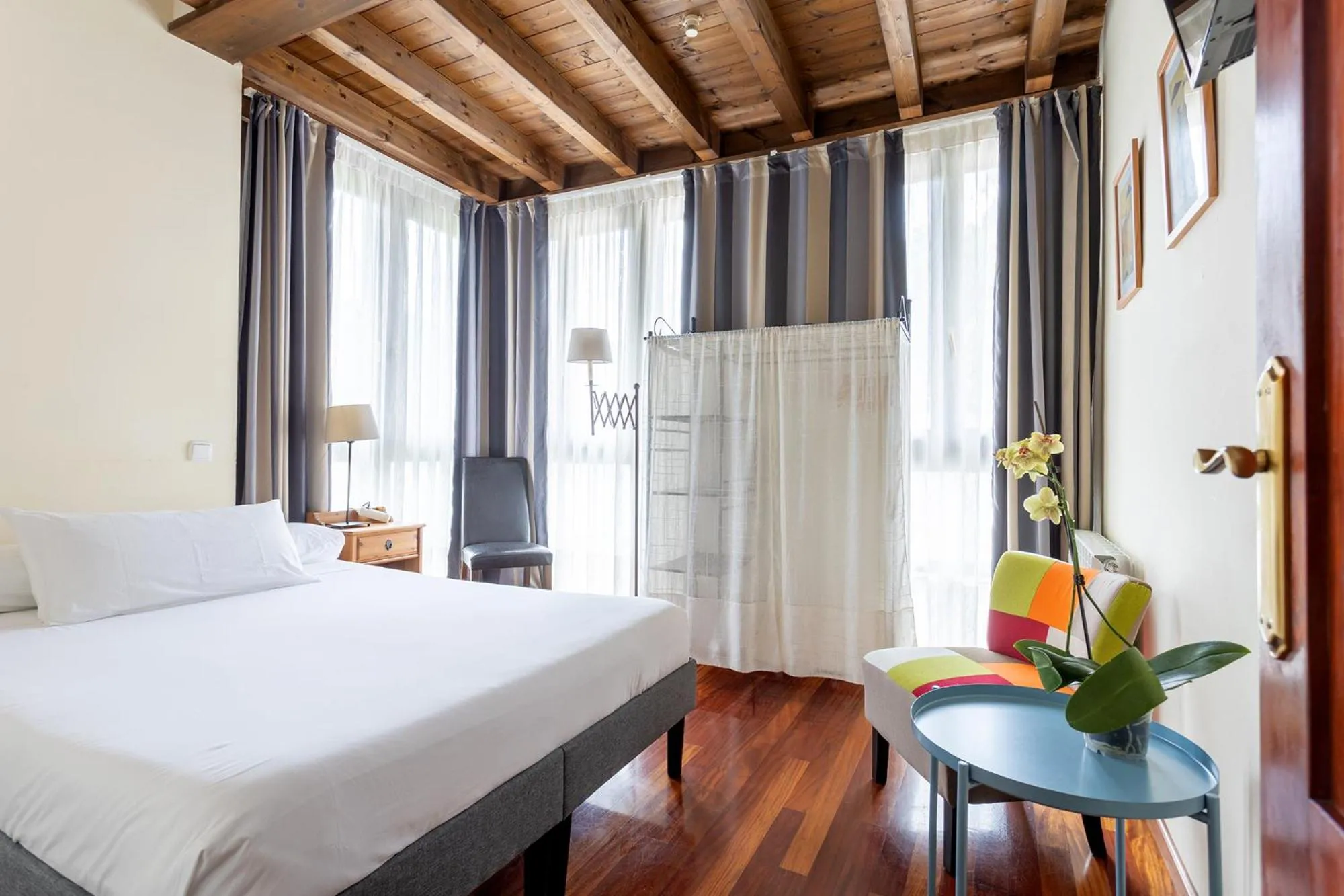 Photo of the whole room, Bed in Posada 3 Valles