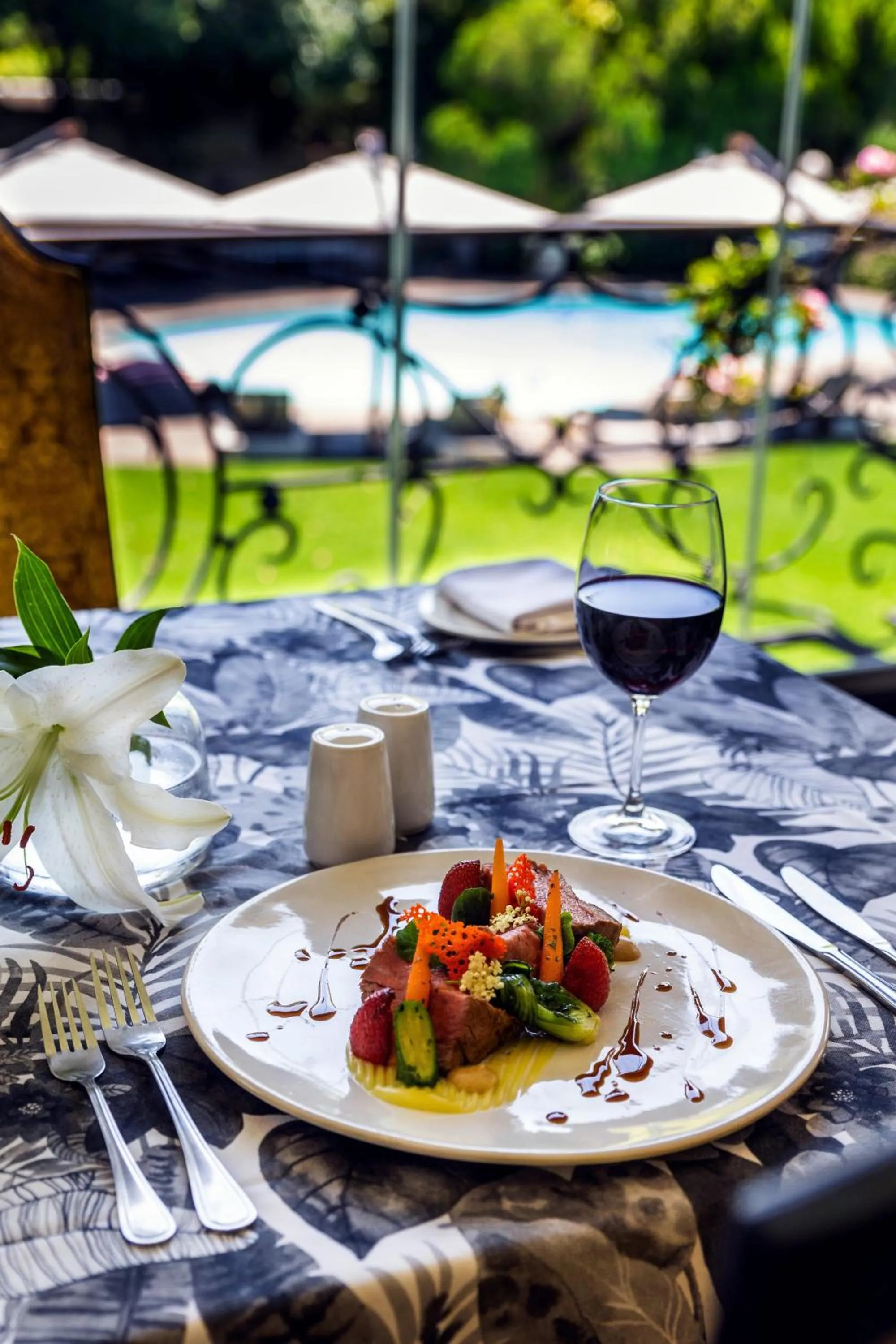 Restaurant/places to eat in Fairlawns Boutique Hotel & Spa