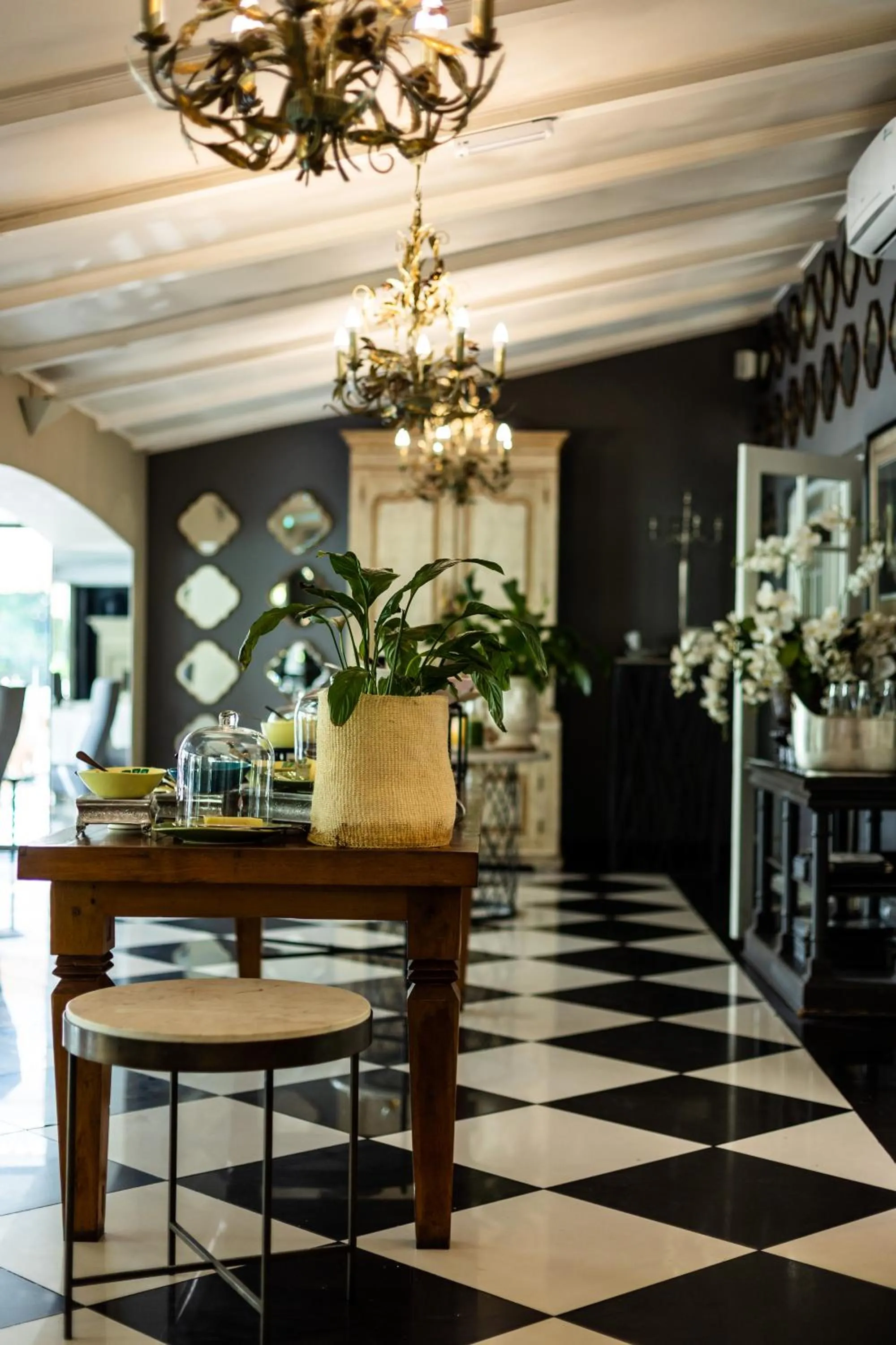 Restaurant/places to eat in Fairlawns Boutique Hotel & Spa