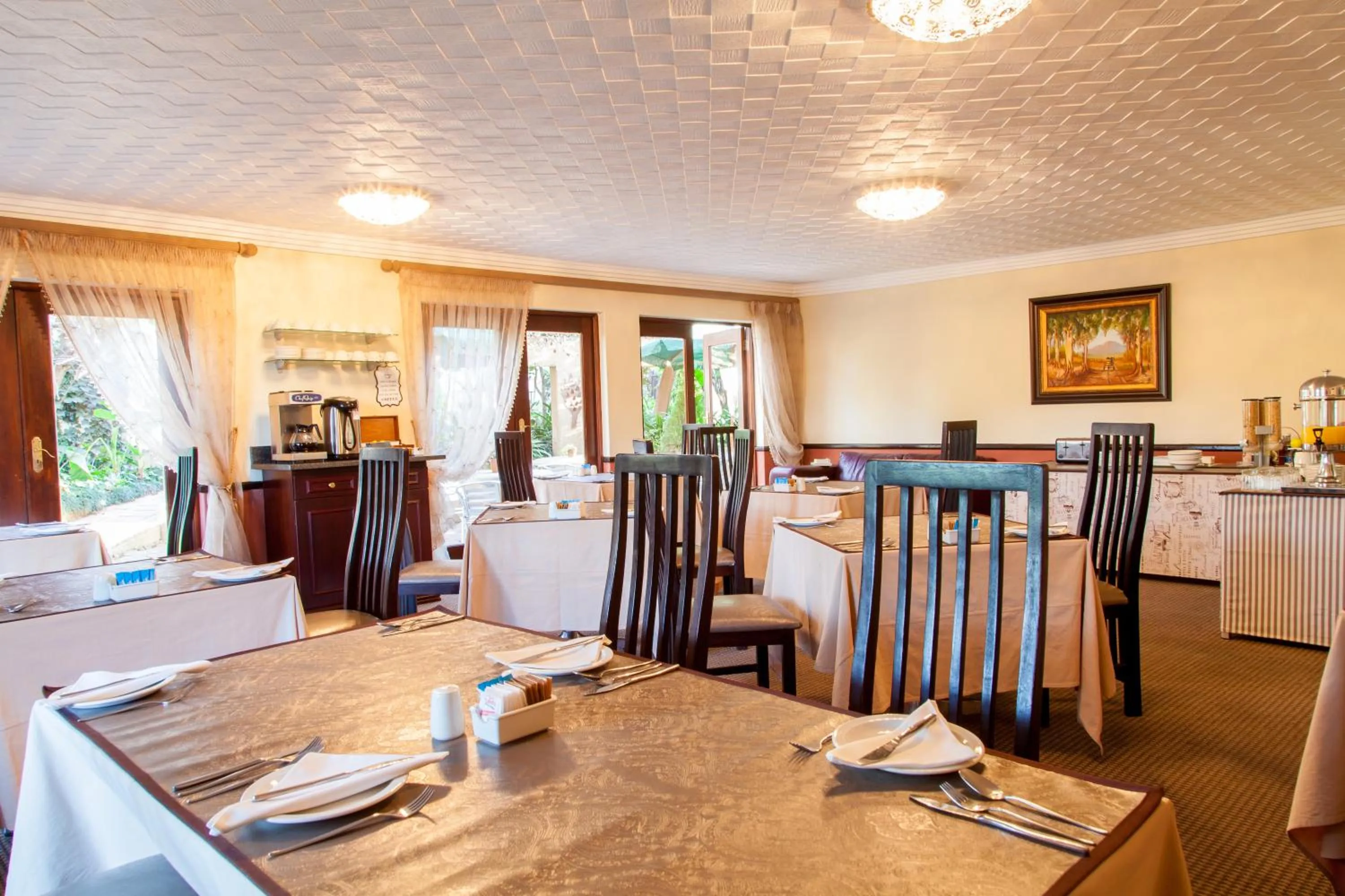 Dining area in Constantia Manor Guest House