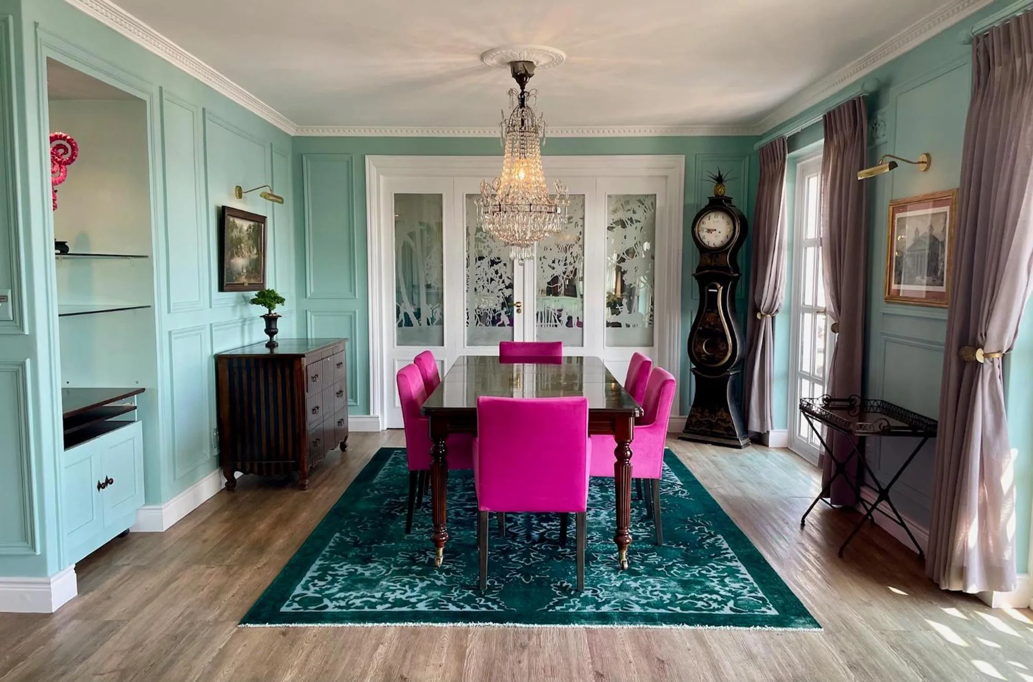 Dining area in Romney Park Luxury Apartments by The Stay Collection