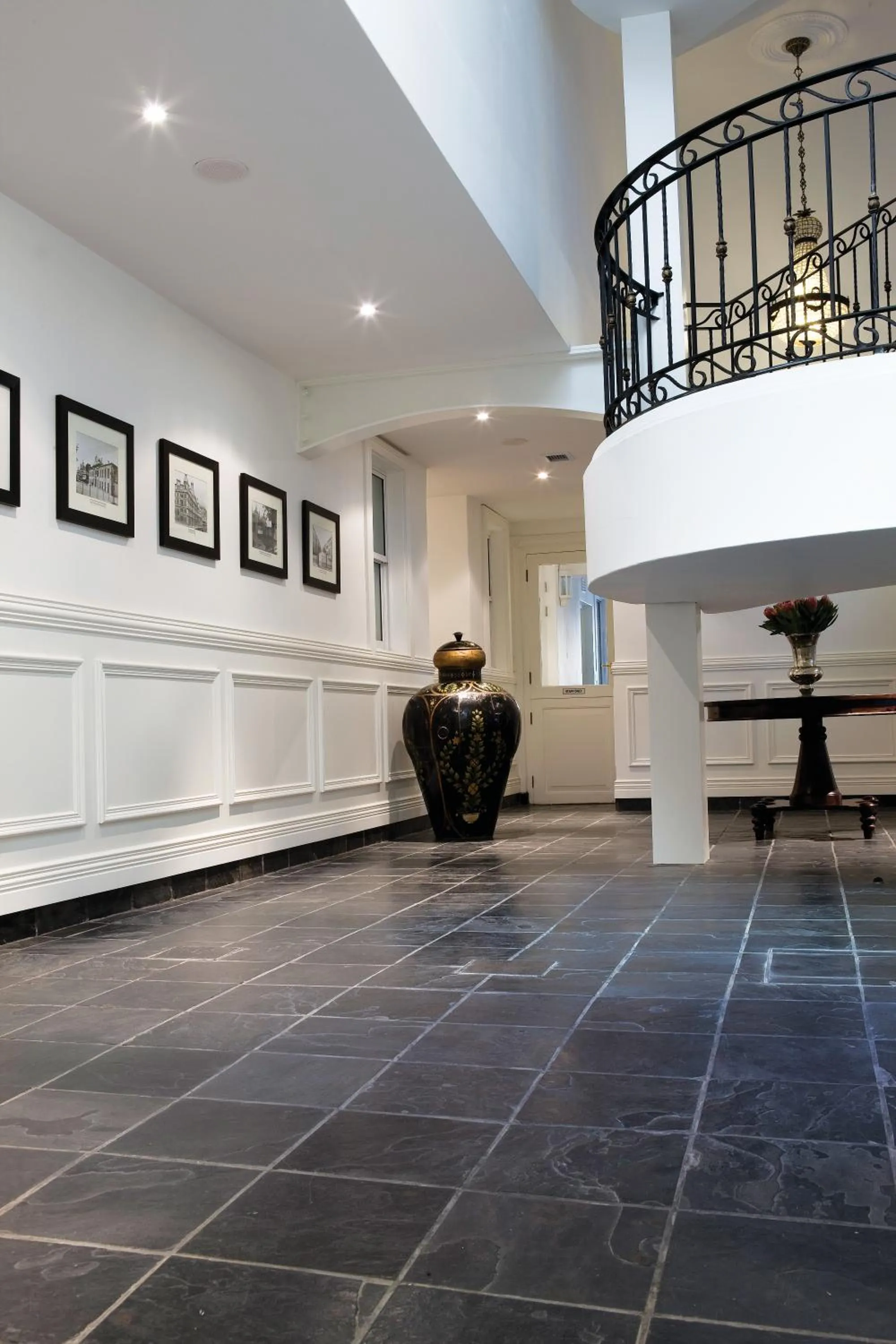 Lobby or reception in Romney Park Luxury Apartments by The Stay Collection