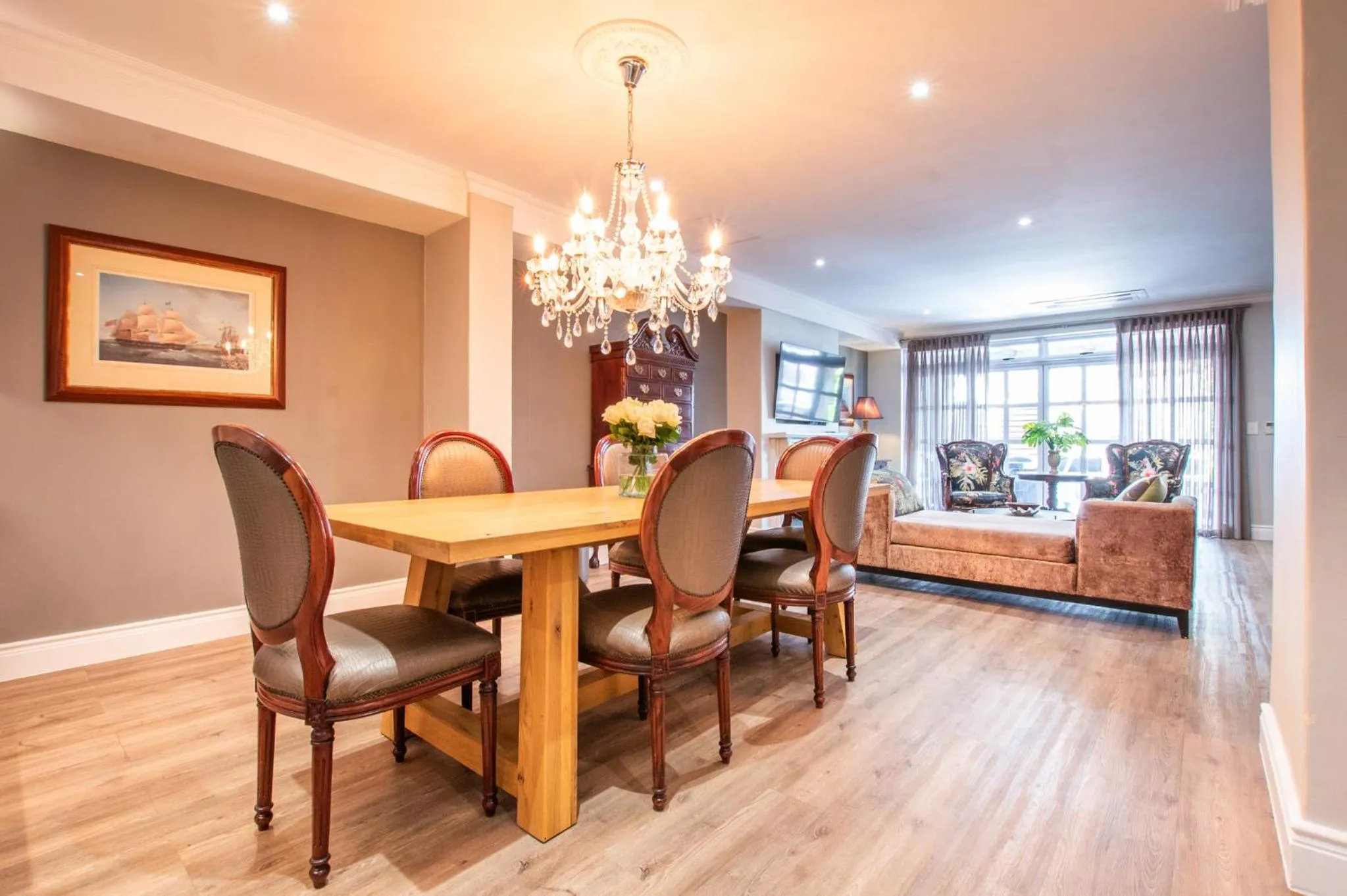 Dining area in Romney Park Luxury Apartments by The Stay Collection