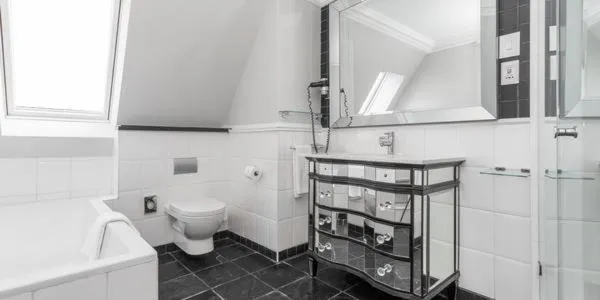 Bathroom in Romney Park Luxury Apartments by The Stay Collection