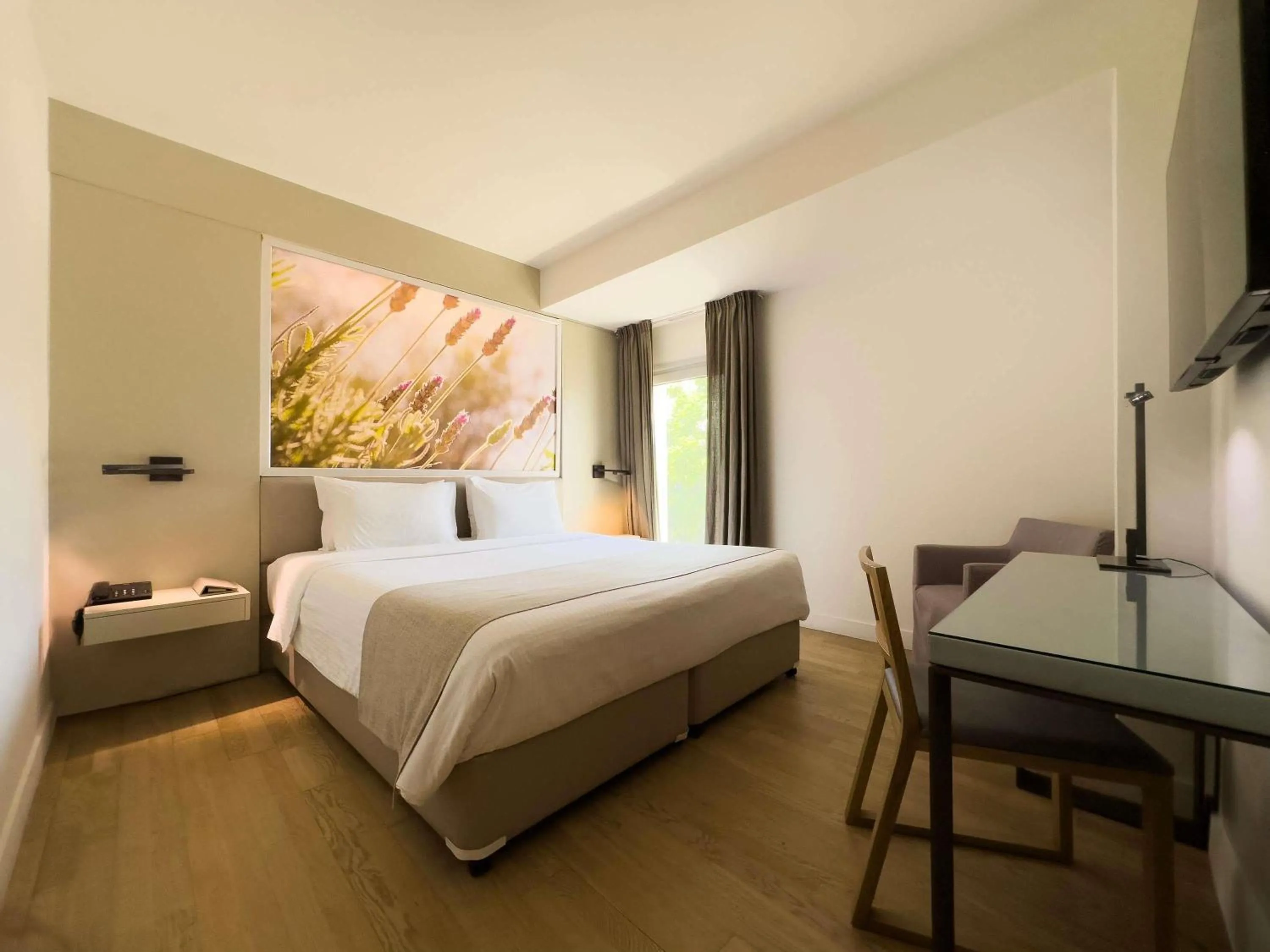 Bedroom, Bed in The Classic Hotel Nicosia - Handwritten Collection