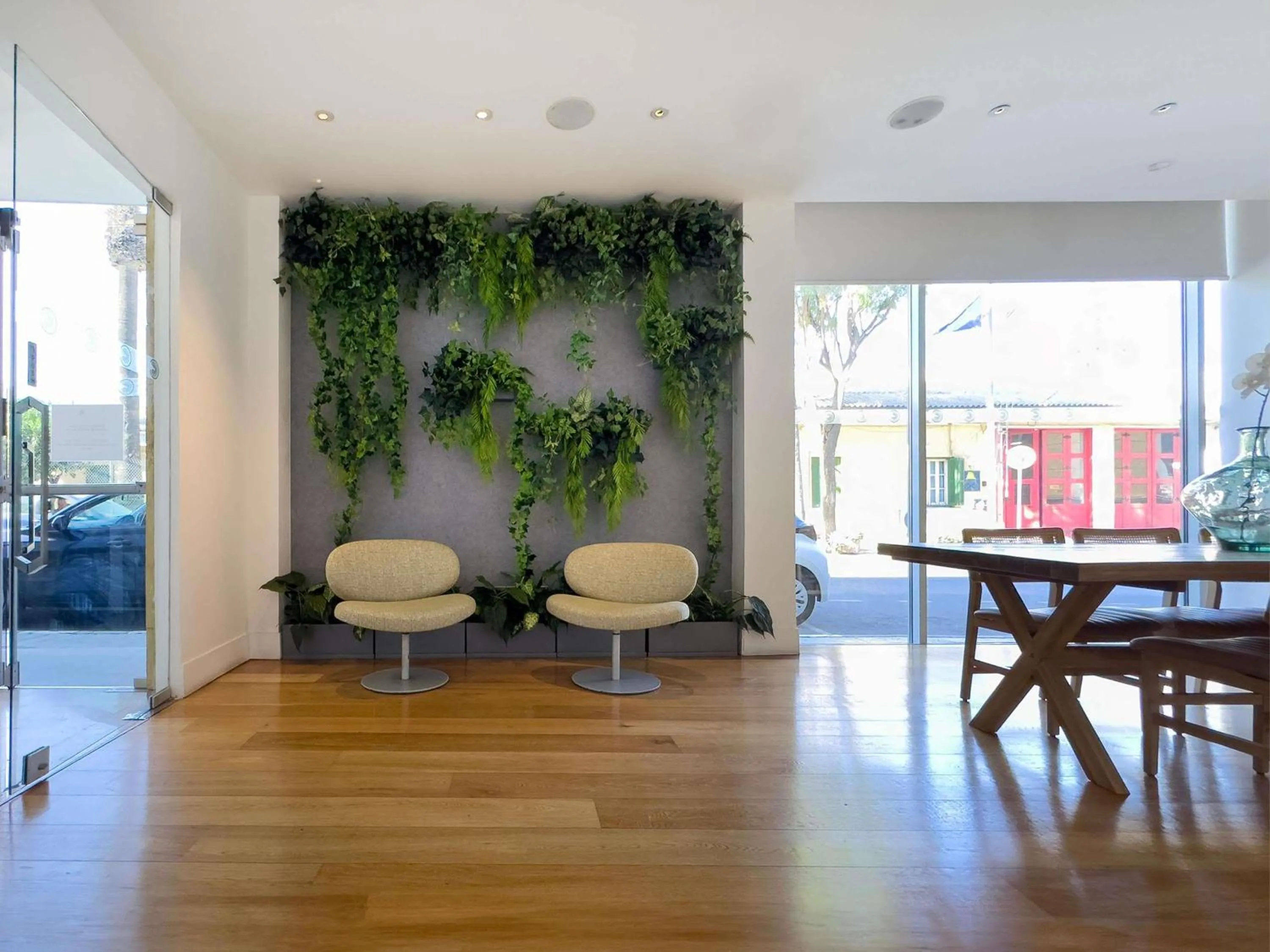 Lounge or bar in The Classic Hotel Nicosia - Handwritten Collection