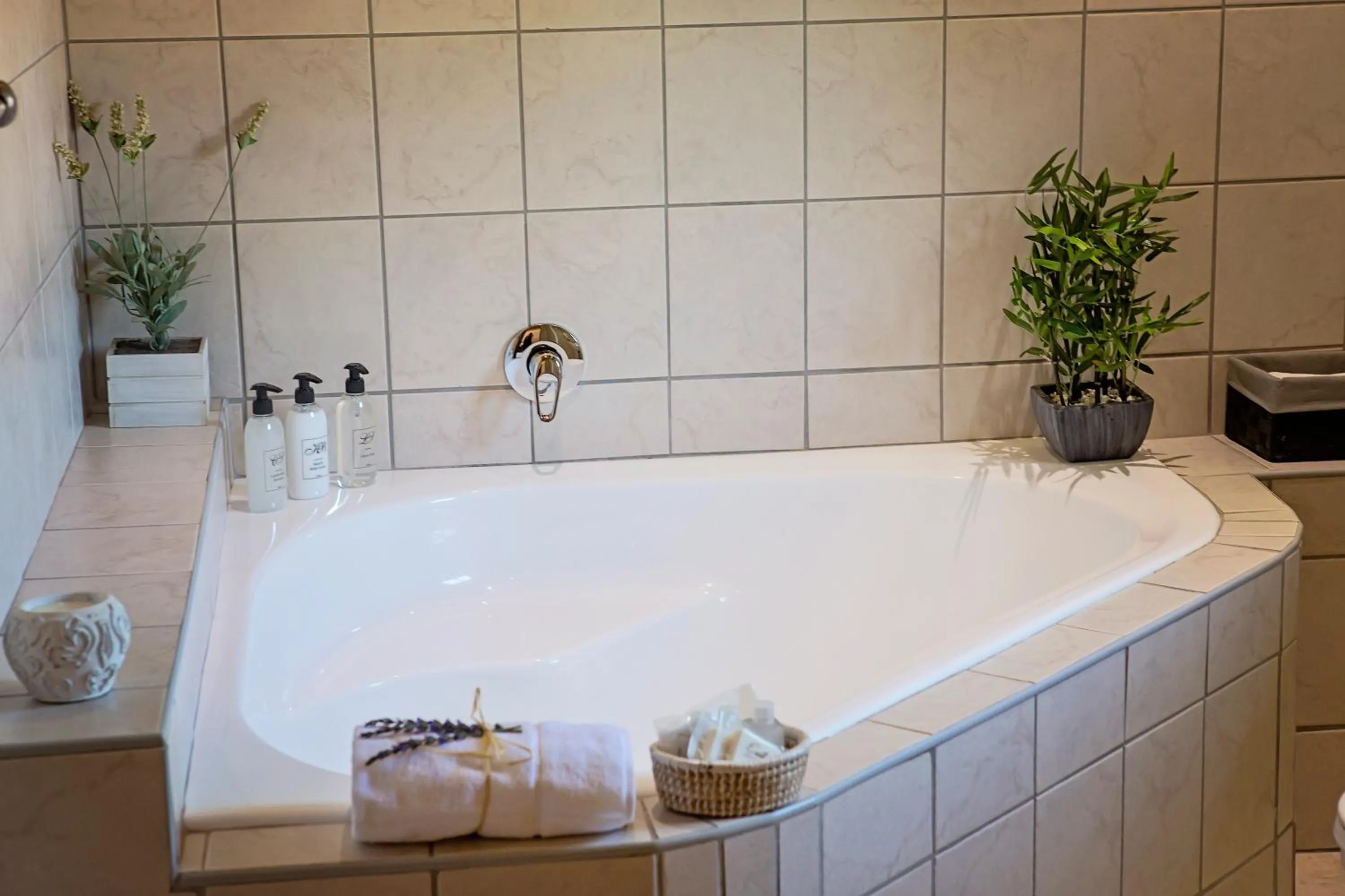 Bathroom in Oak Tree Lodge