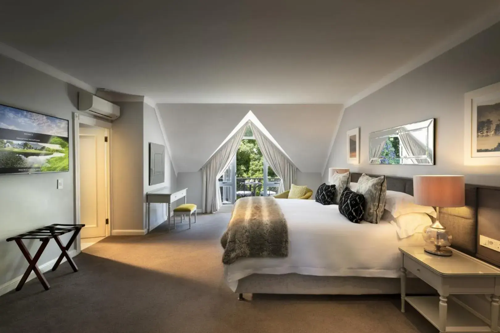 Classic Room Single in Fancourt Hotel Classic Room Single in Fancourt Hotel