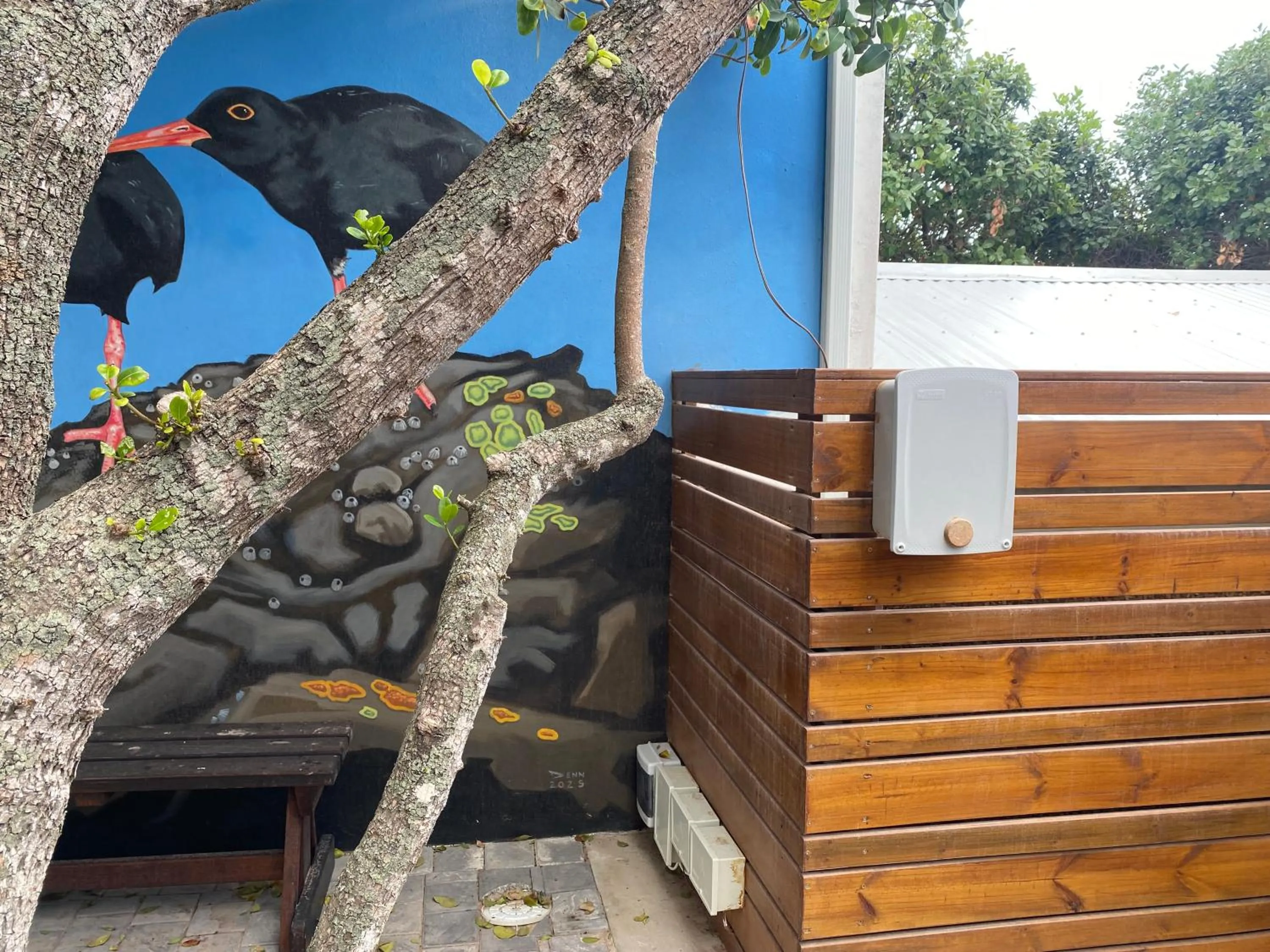 locker in Sea Paradise