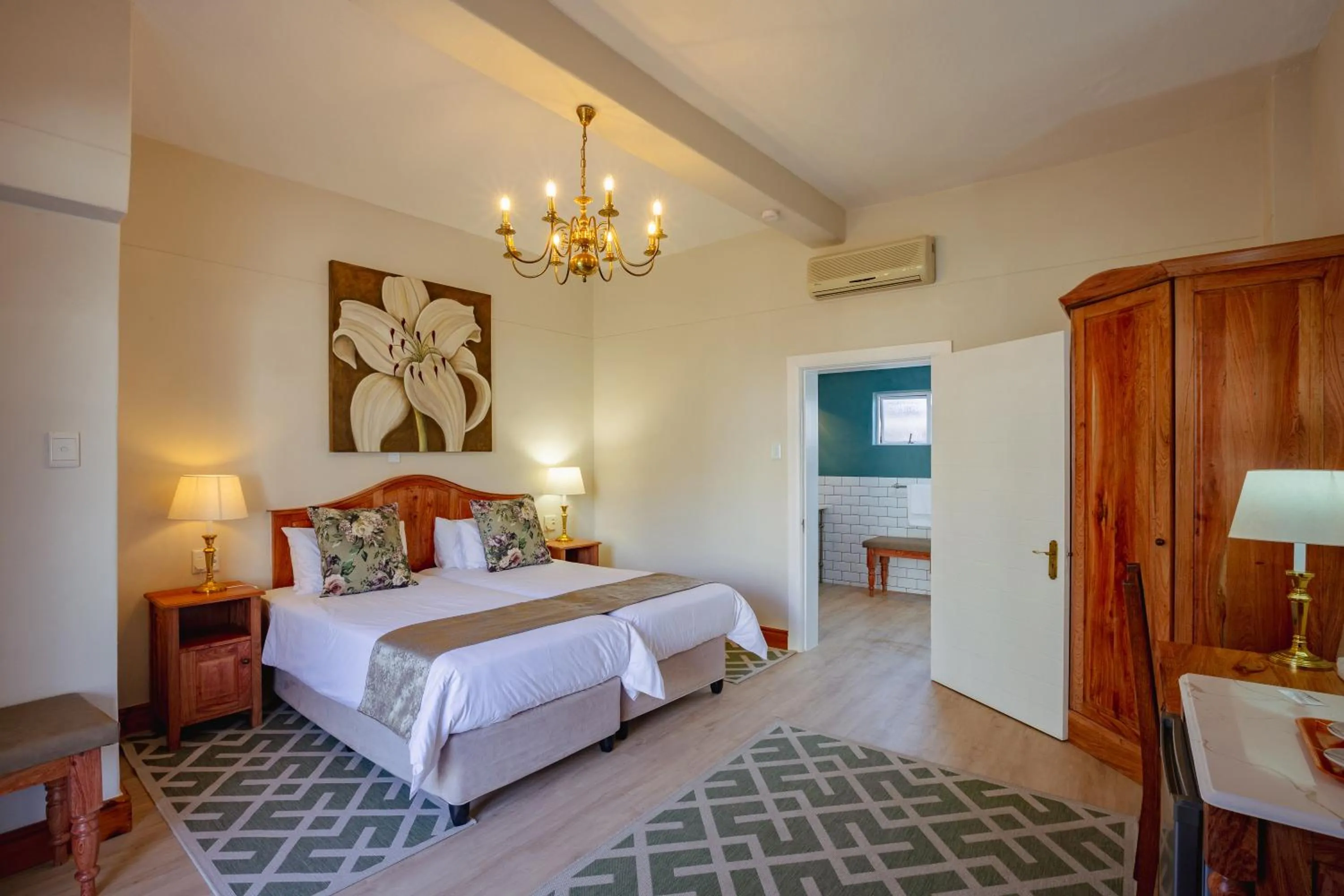 Bedroom, Bed in Montagu Country Hotel