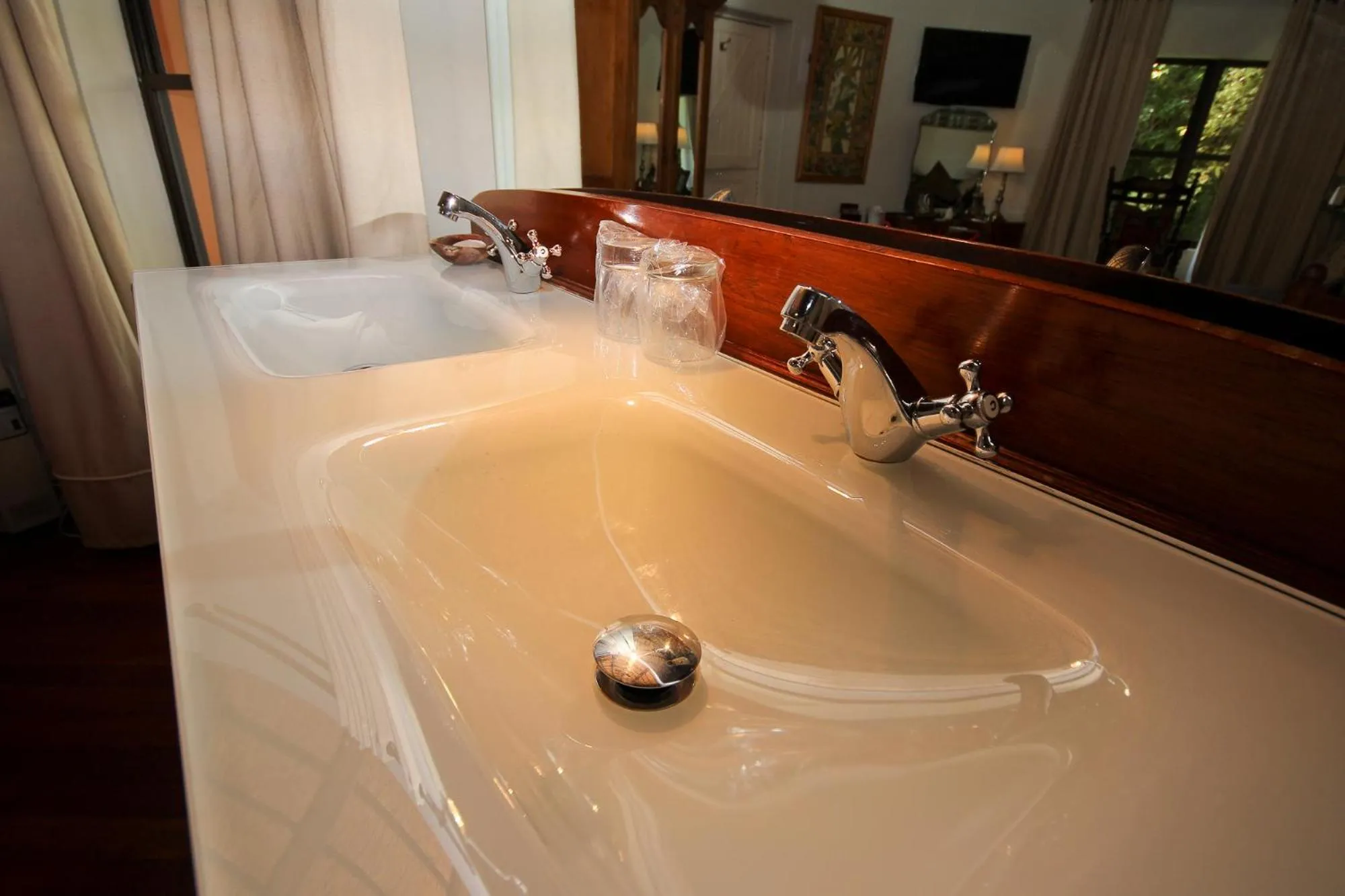 Bedroom in Montagu Country Hotel