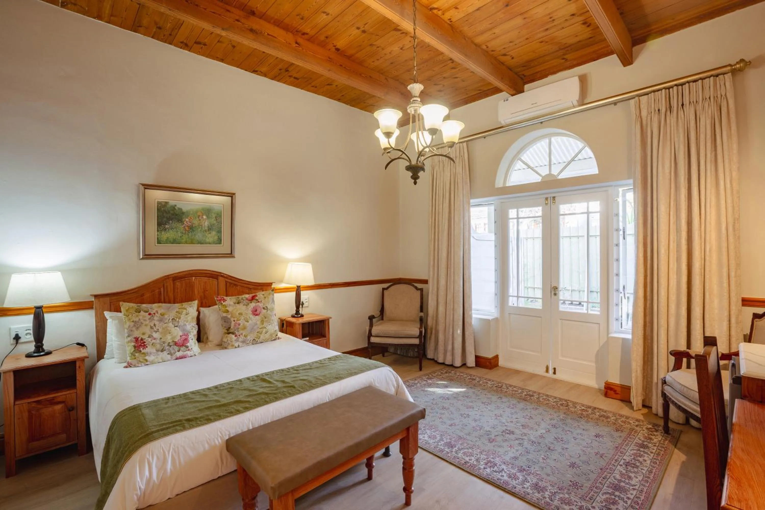 Bedroom, Bed in Montagu Country Hotel