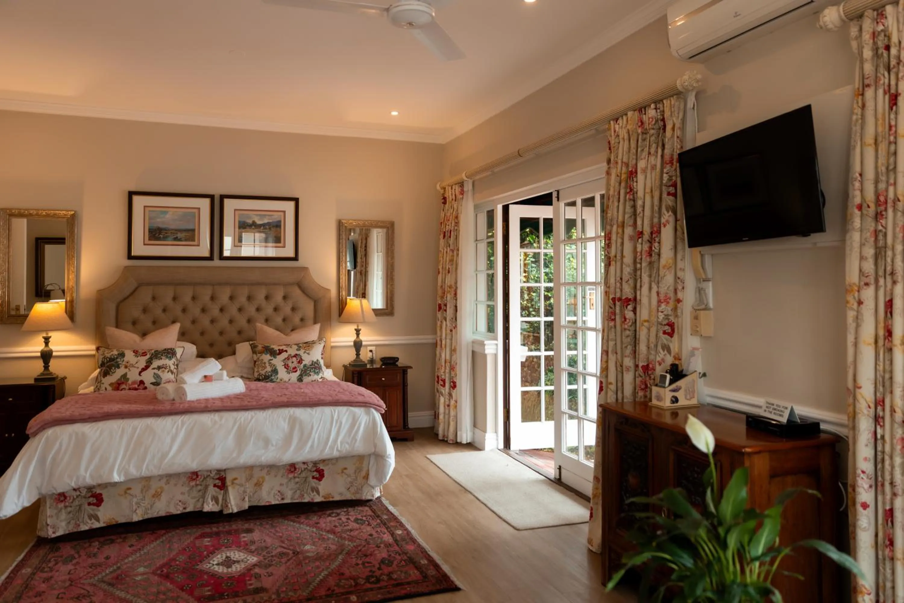 TV and multimedia, Bed in Lemon Tree Lane