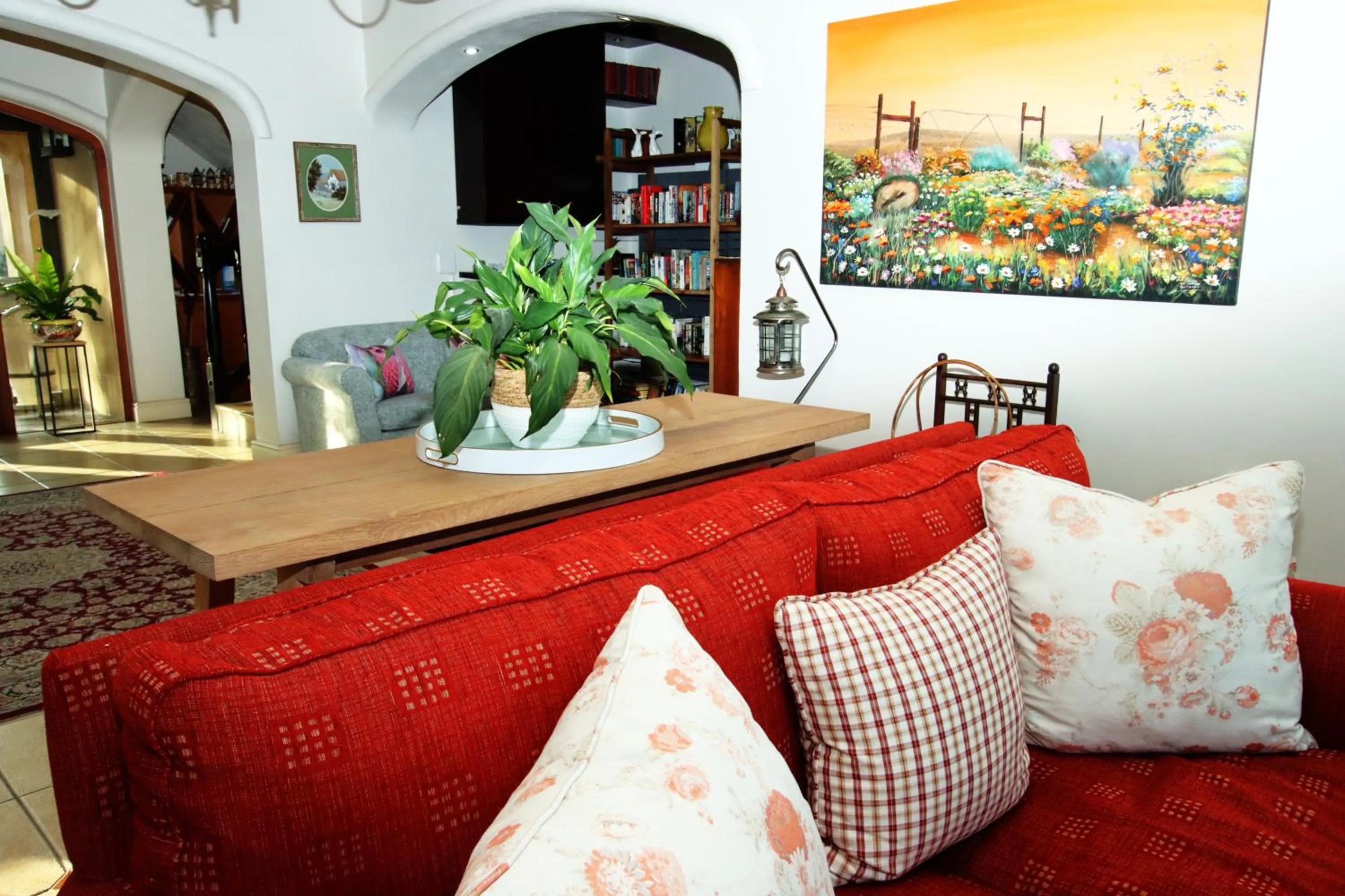 Library in On The Cliff Guest House