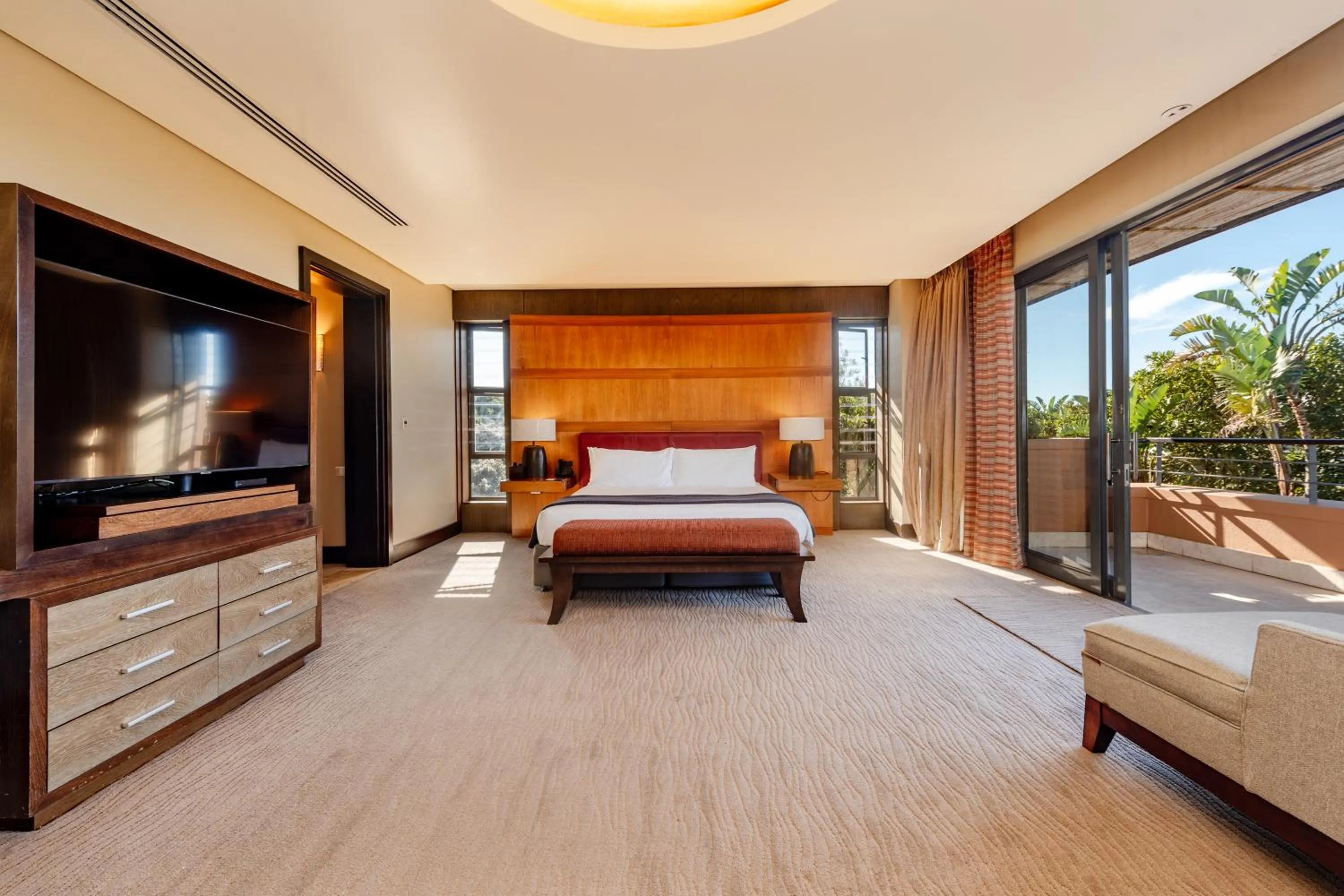 Photo of the whole room, Bed in Pezula Nature Retreat