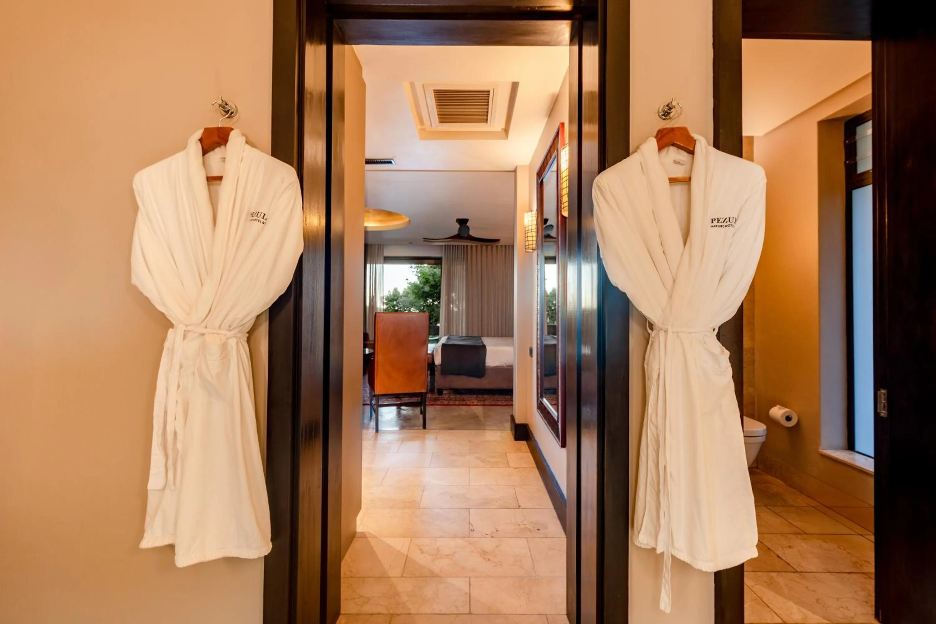 Bathroom in Pezula Nature Retreat