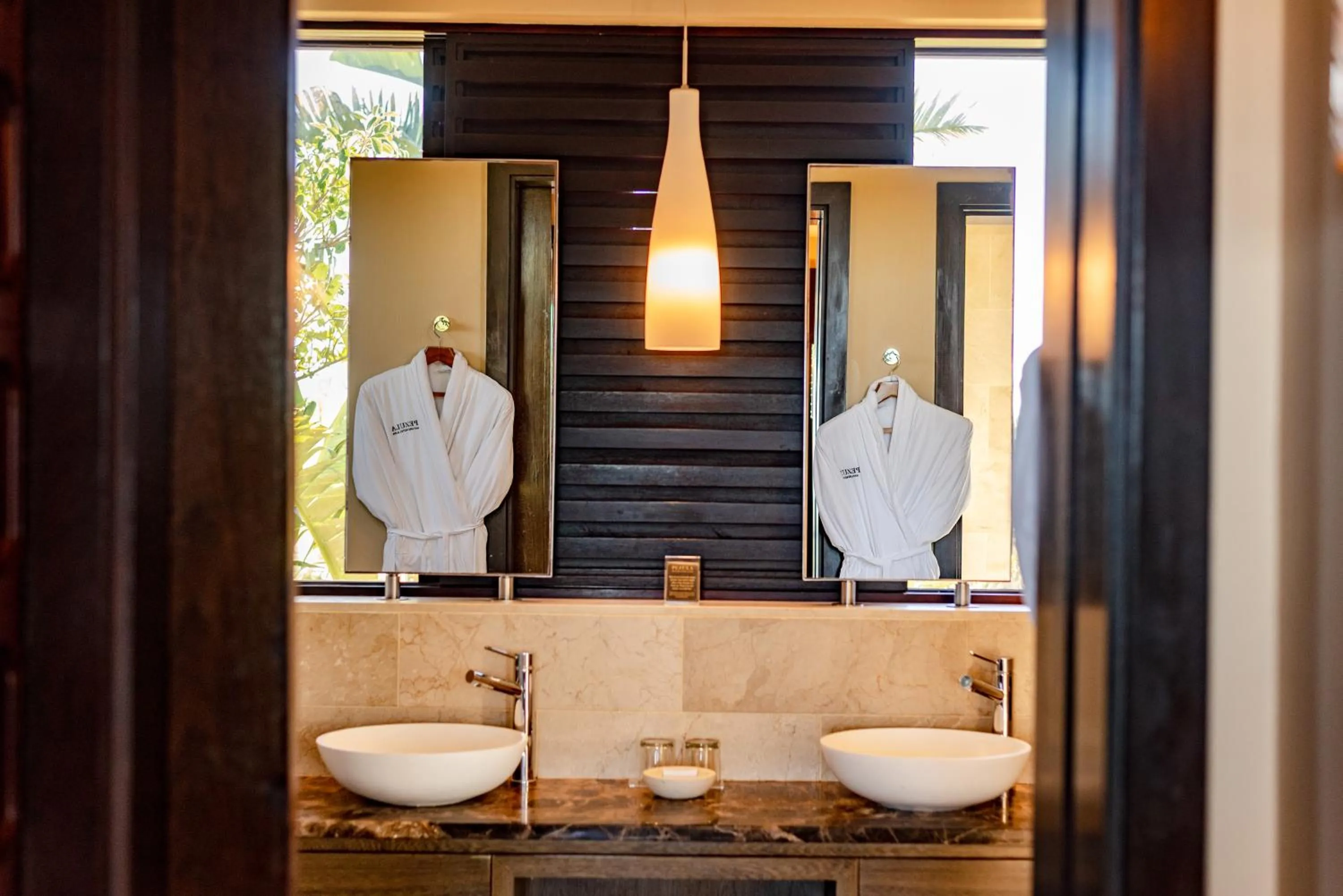 Bathroom in Pezula Nature Retreat