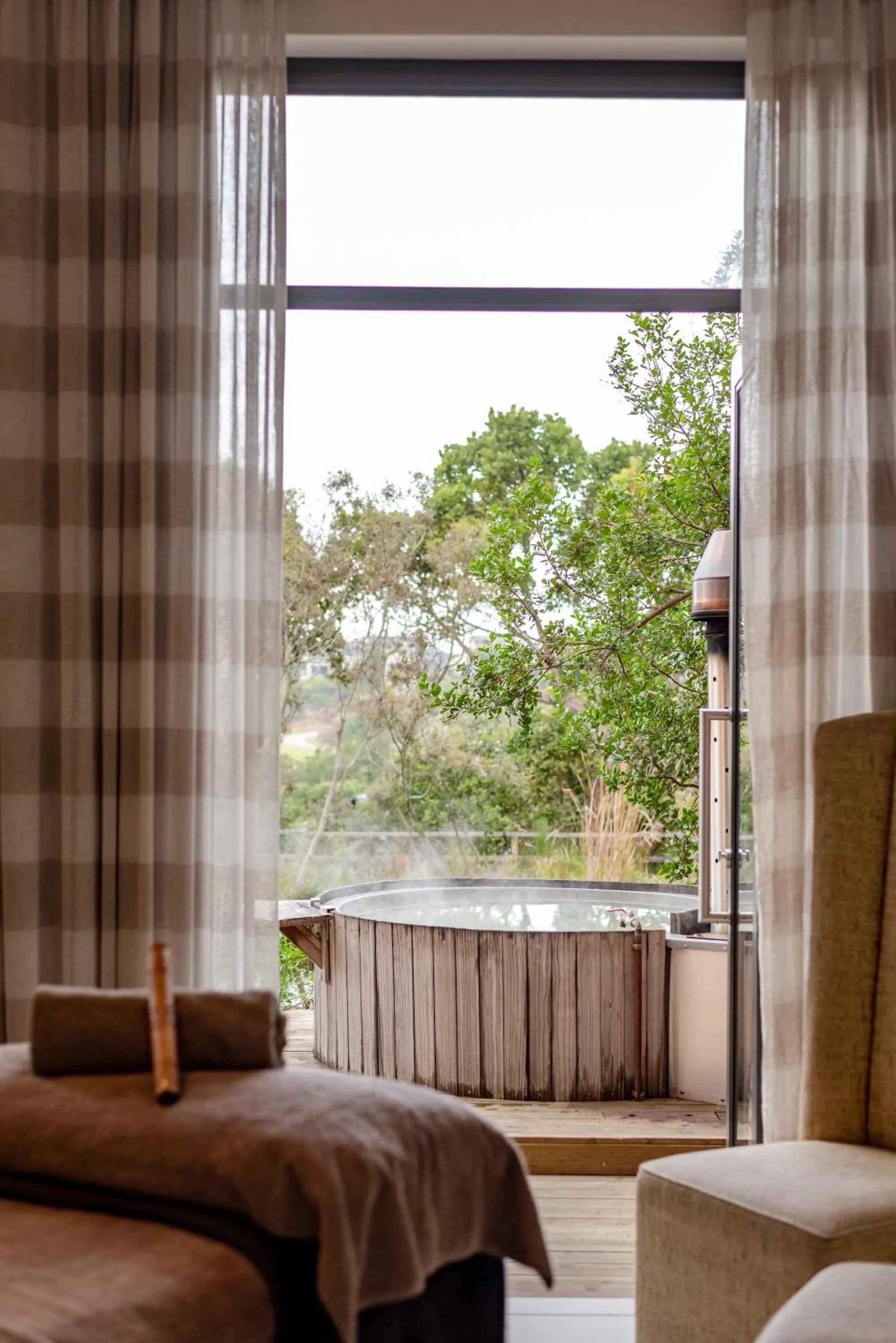 Spa and wellness centre/facilities, Bed in Pezula Nature Retreat