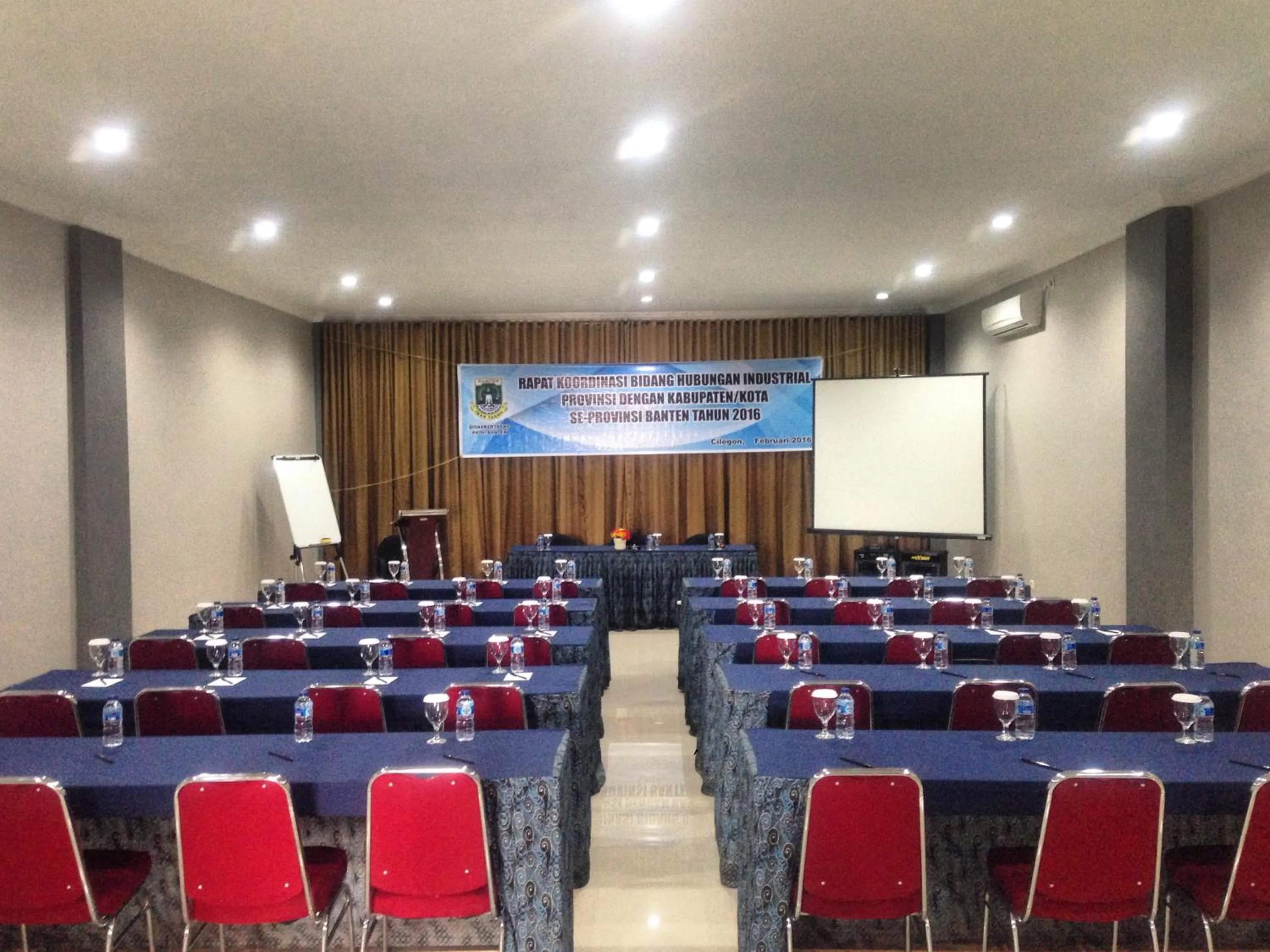 Business facilities in Hotel Arisu