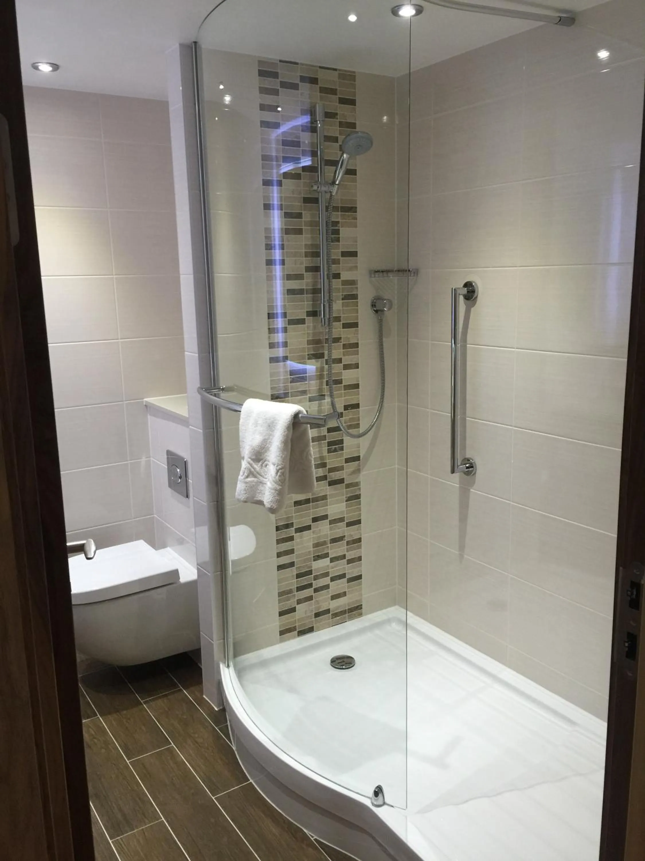 Shower in Hilton Garden Inn Sunderland