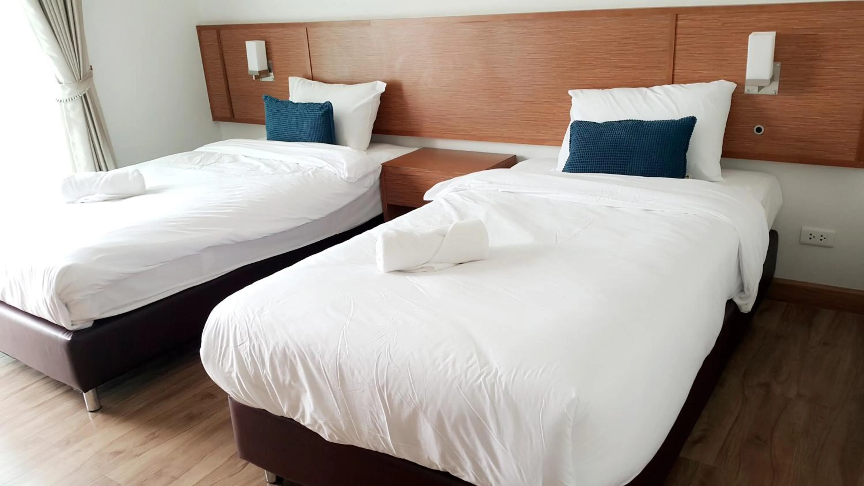 Family, Bed in Donchan Residence