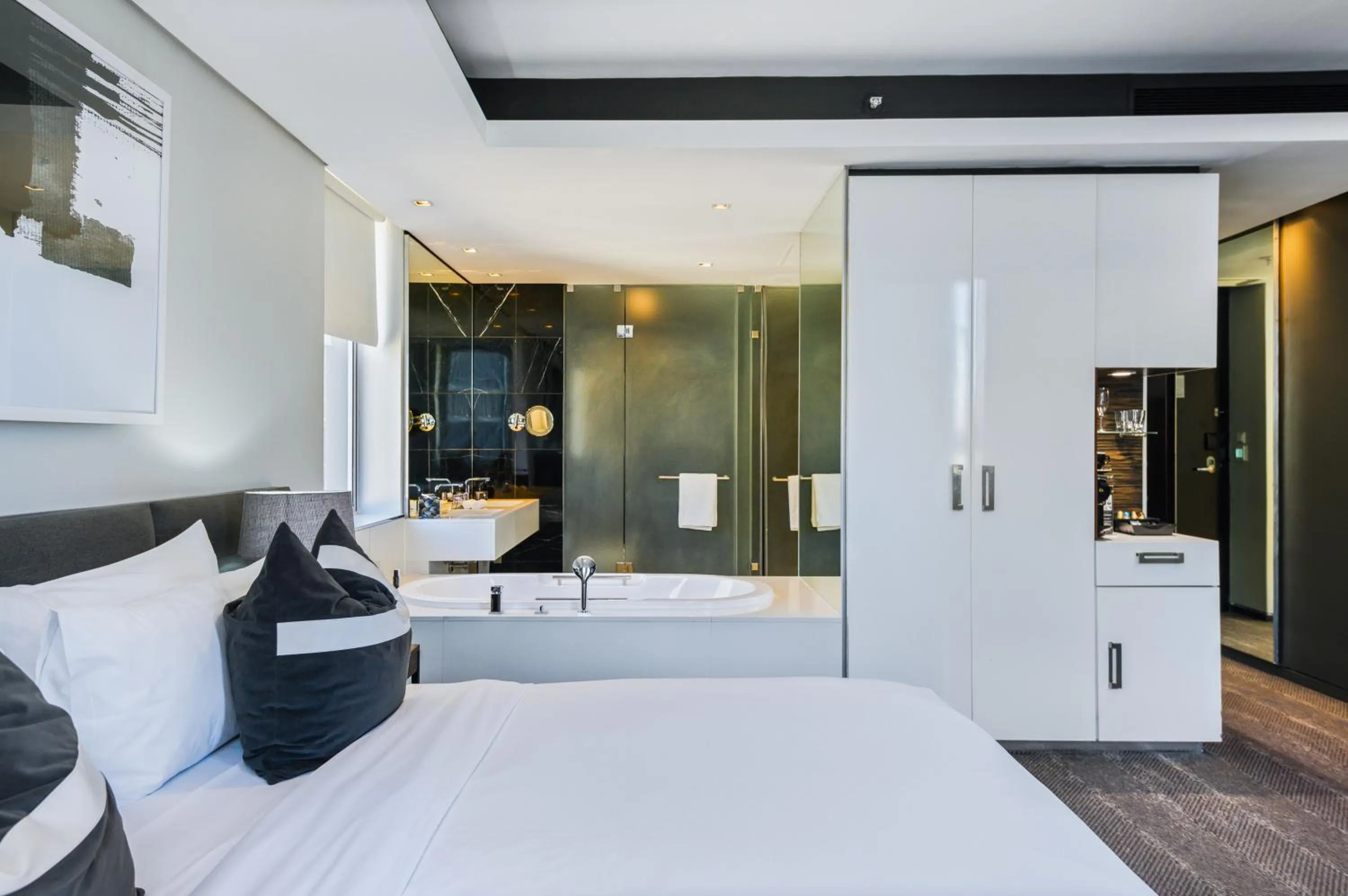 Bathroom, Bed in The Capital 15 on Orange Hotel & Spa