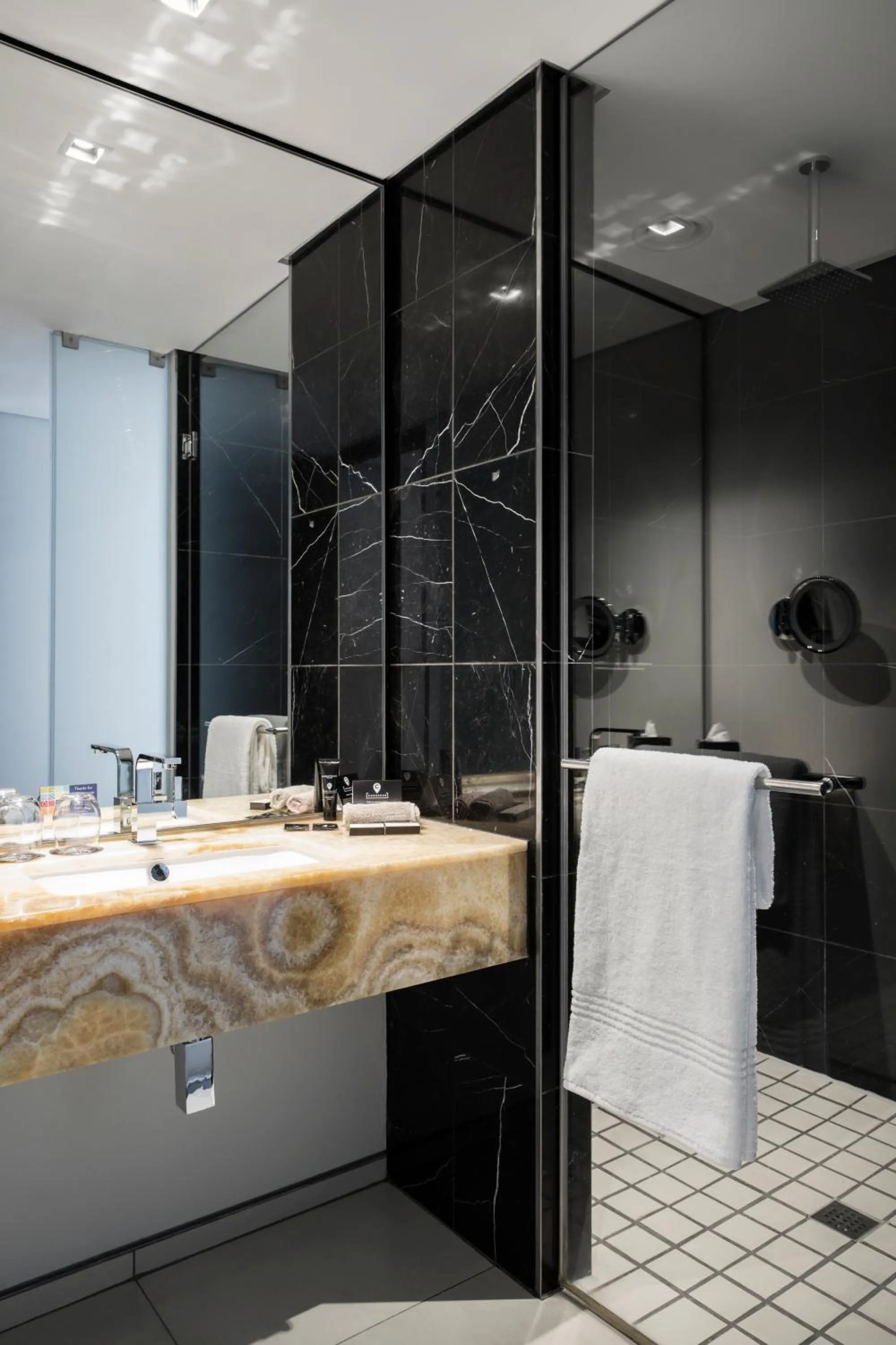 Bathroom in The Capital 15 on Orange Hotel & Spa