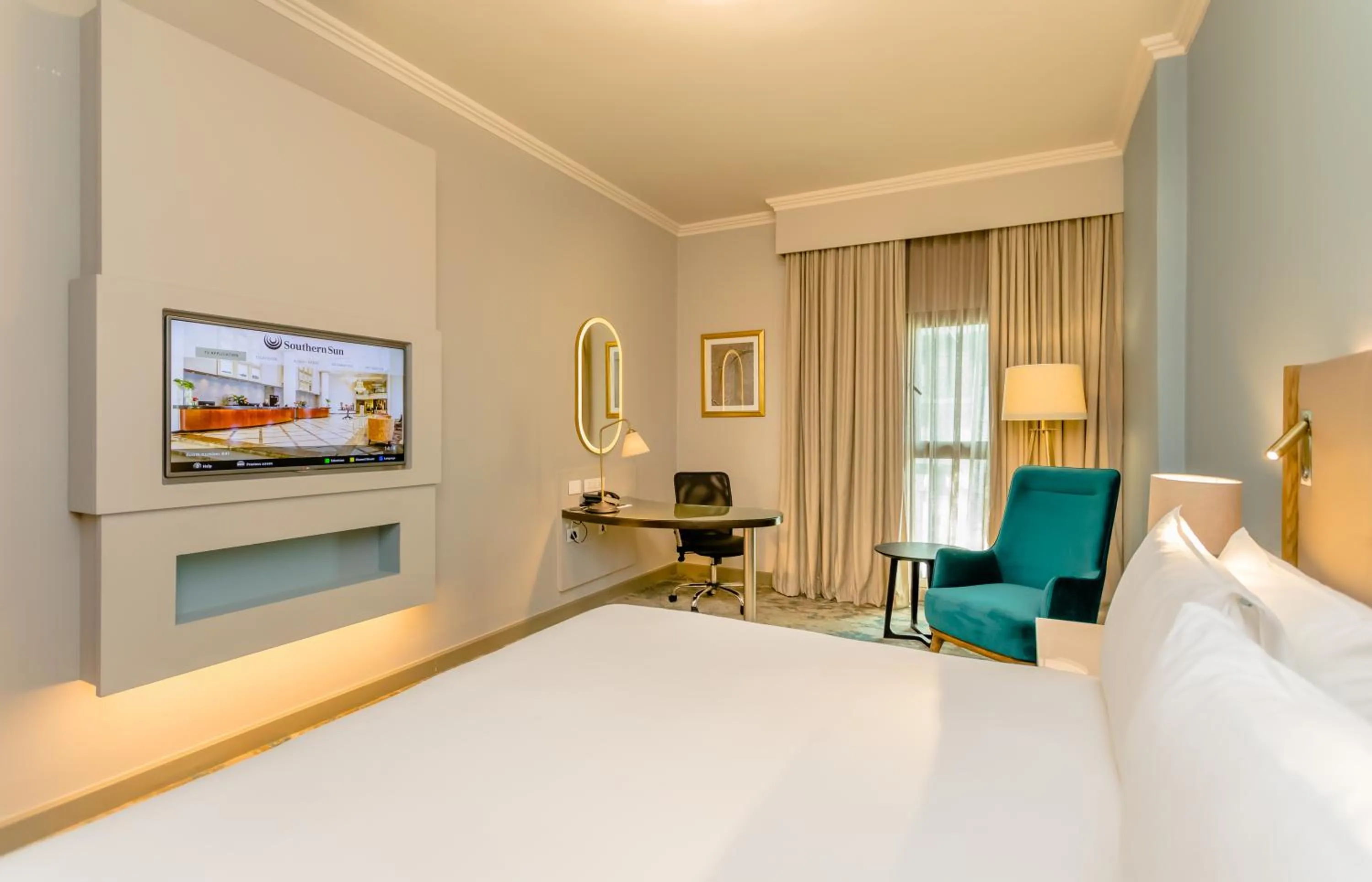 Bed in Southern Sun Sandton