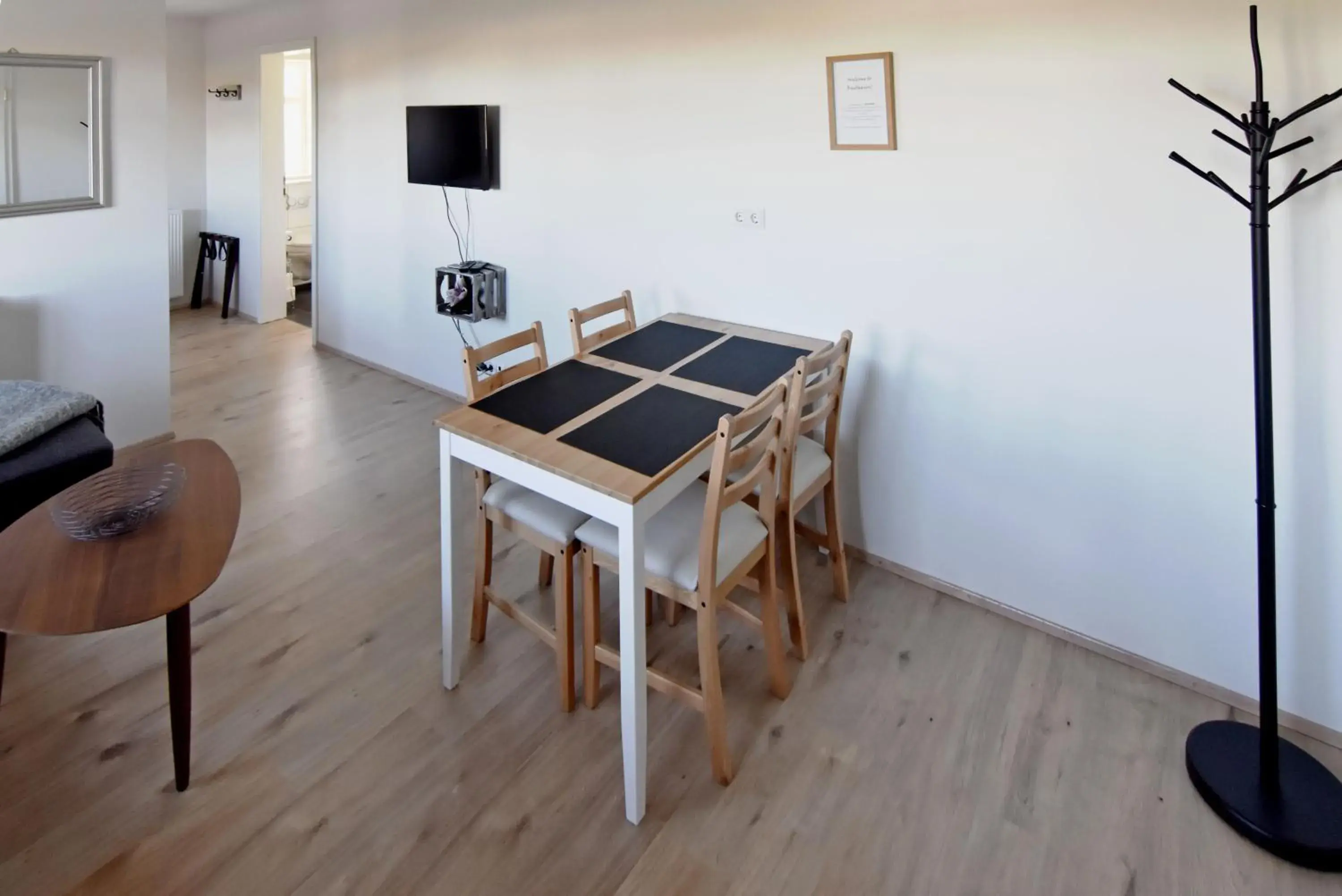 Studio Apartment - single occupancy in Breidamyri Farm Apartments Studio Apartment - single occupancy in Breidamyri Farm Apartments