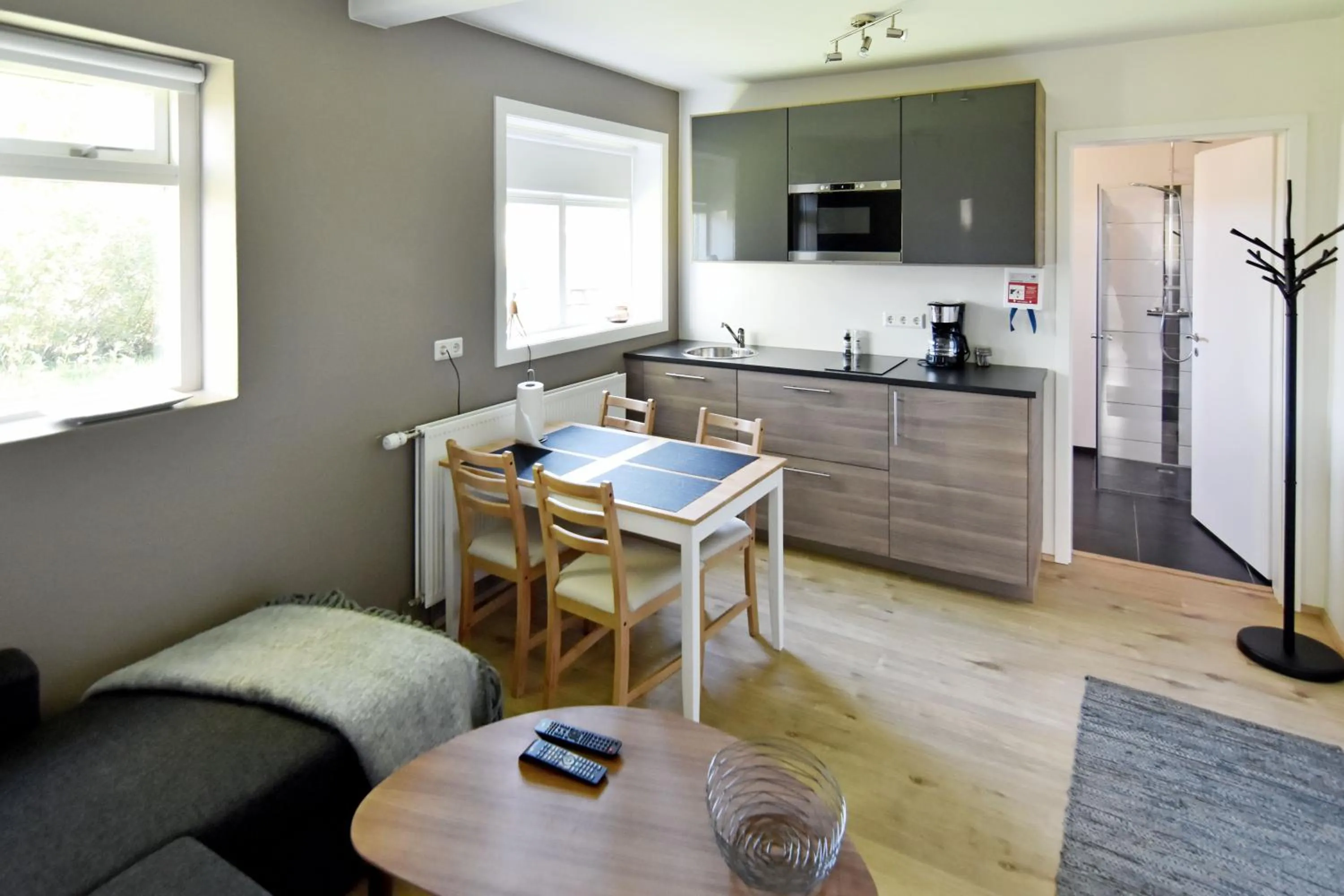 Kitchen or kitchenette in Breidamyri Farm Apartments