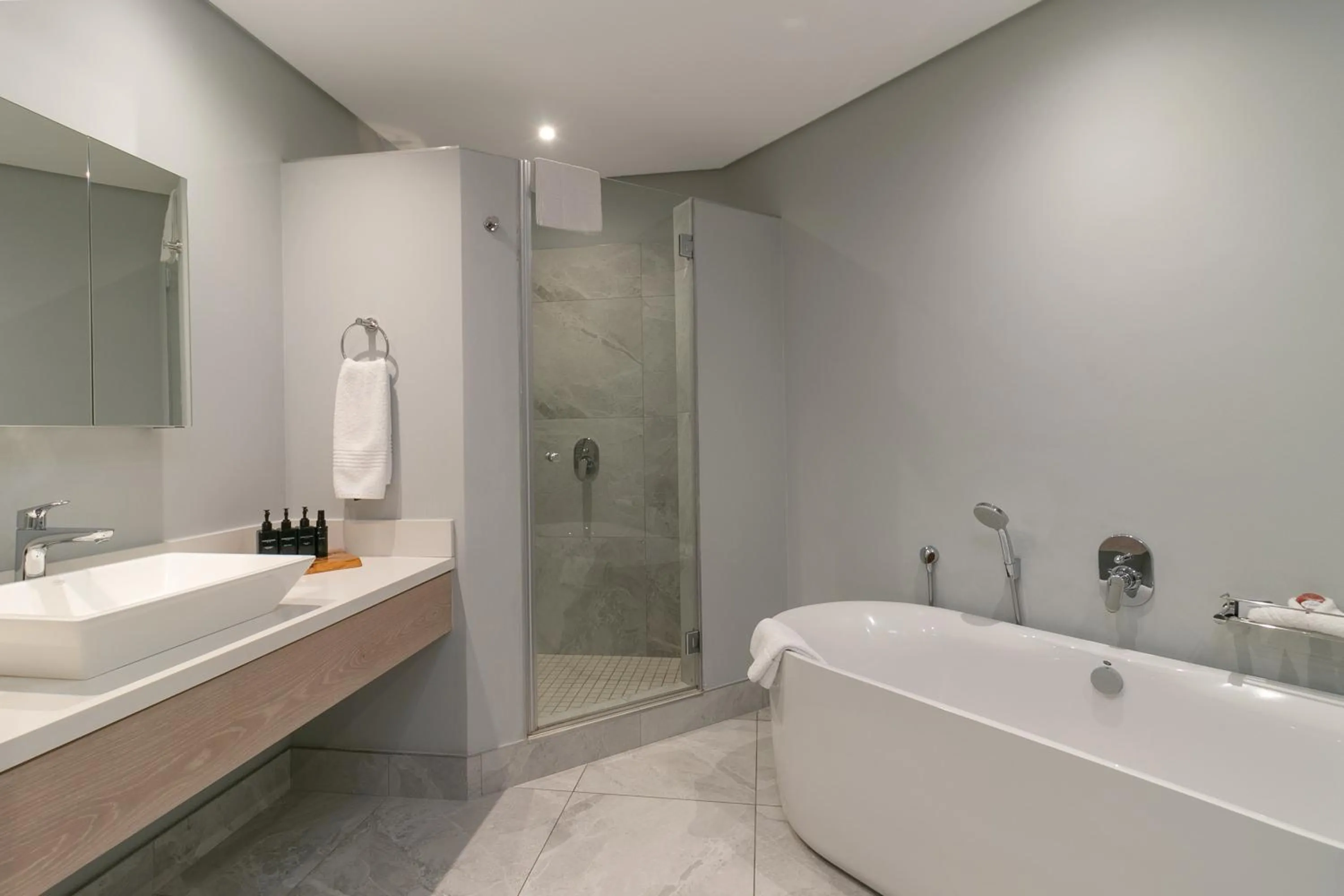 Shower in St. James of Knysna